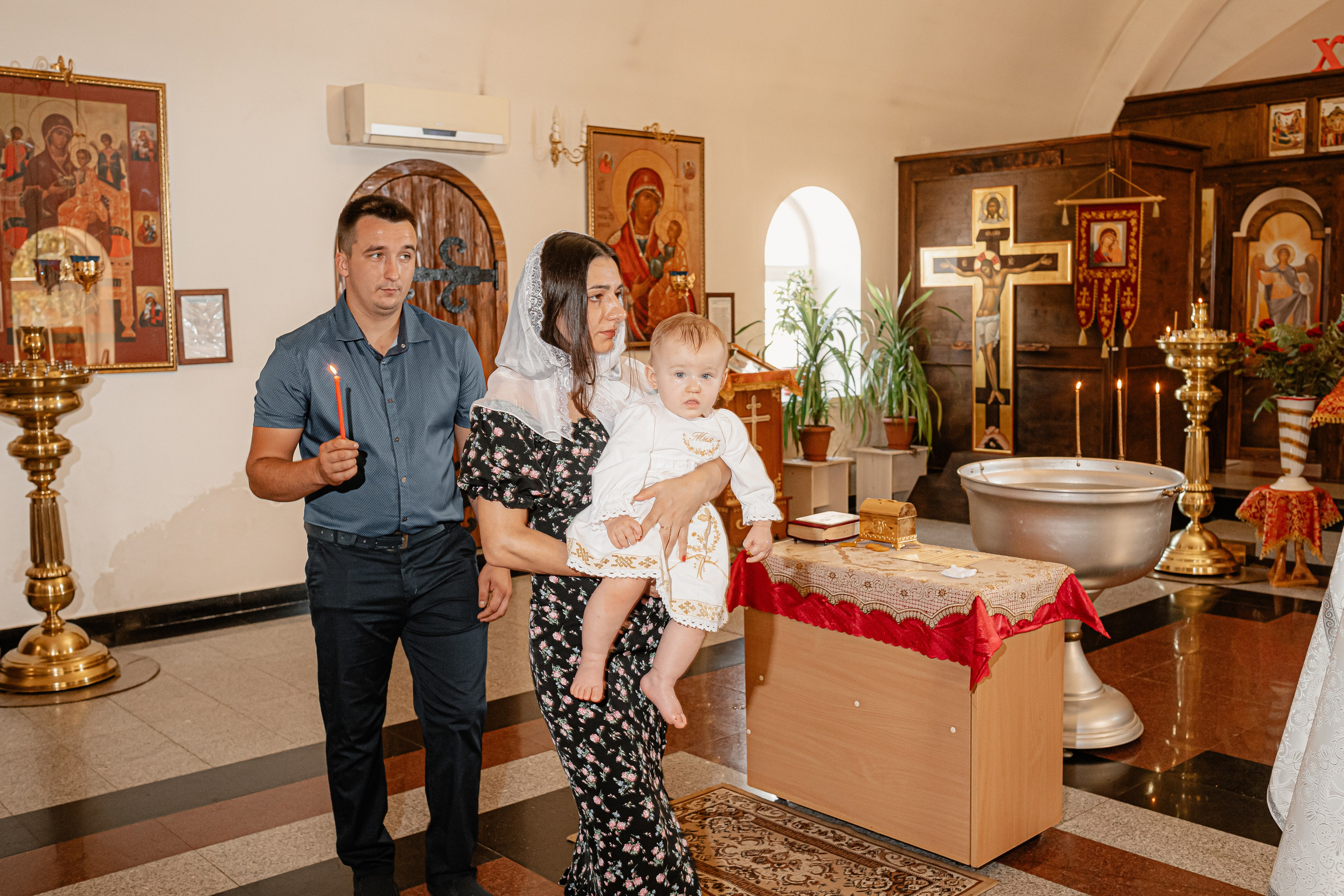 Крещение. Посёлок М. Горький. Свято — Пантелеимоновский храм. Свадебный фотограф Кропоткин Краснодар