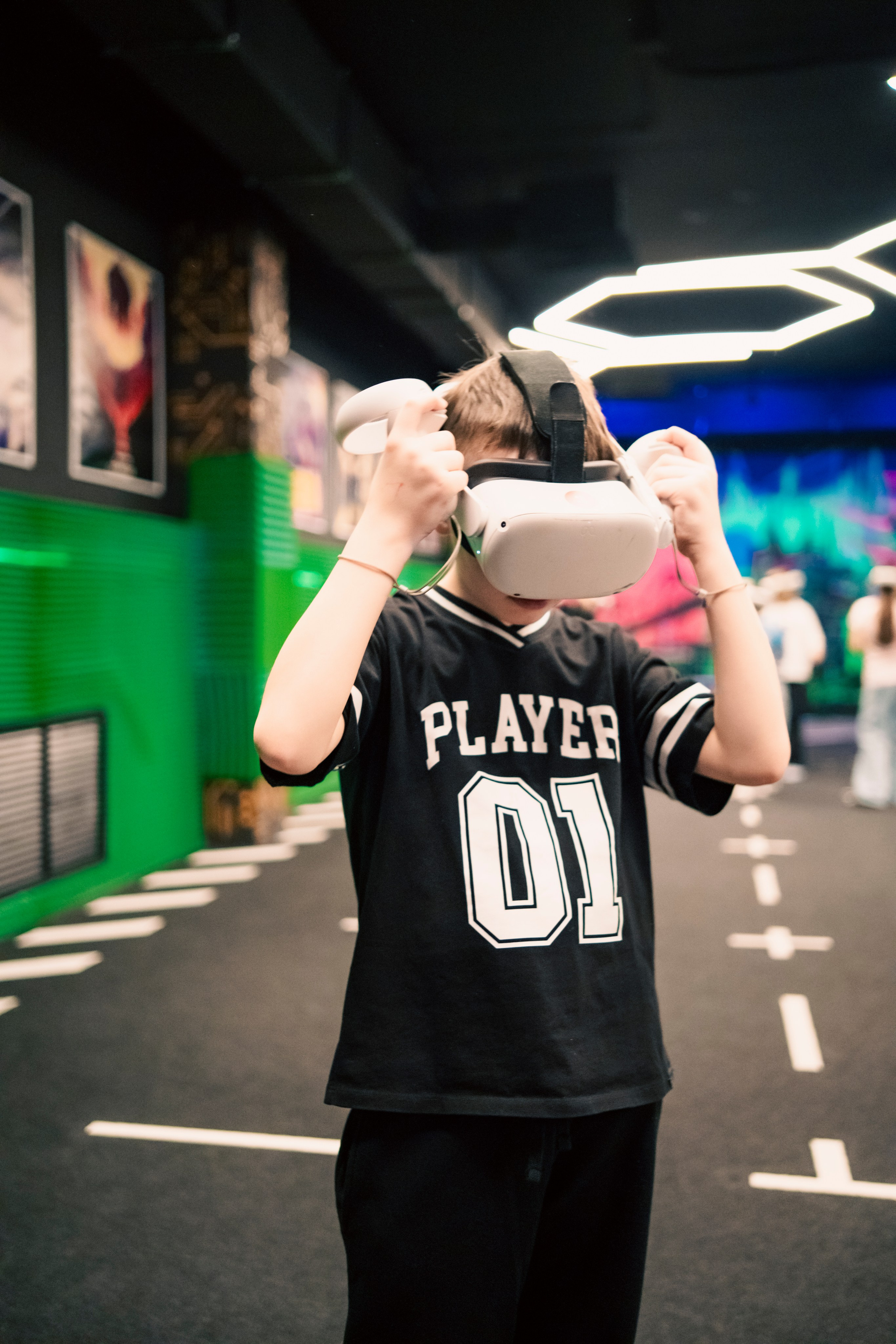 VR April-May. Felixtones