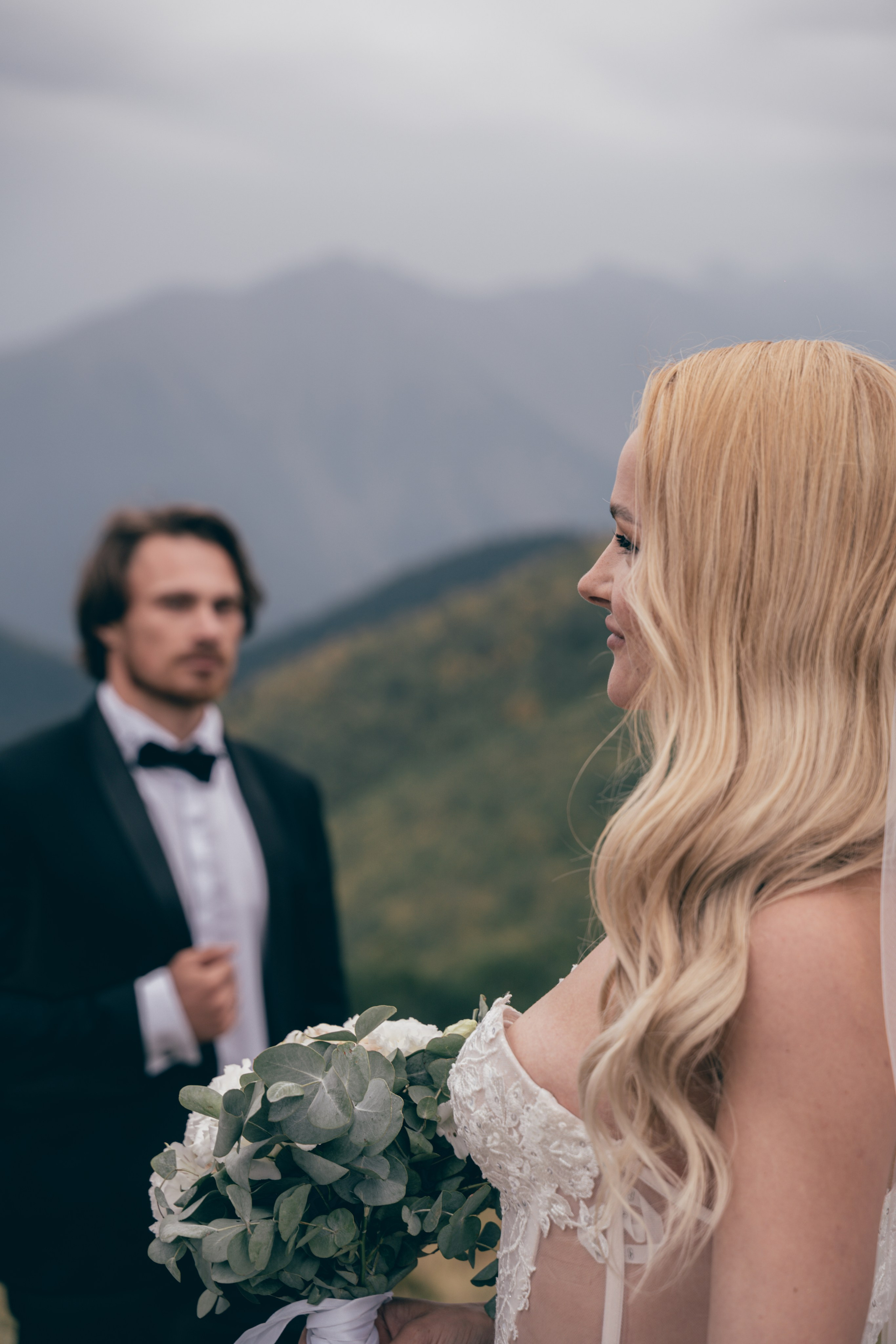 Индивидуальная фотосессия в горах Фотограф КМВ Пятигорск, Железноводск, Ессентуки, Кисловодск Архыз Домбай Горы. Фотограф КМВ|ГОРЫ Пятигорск Железноводск Ессентуки Кисловодск Домбай Архыз Эльбрус