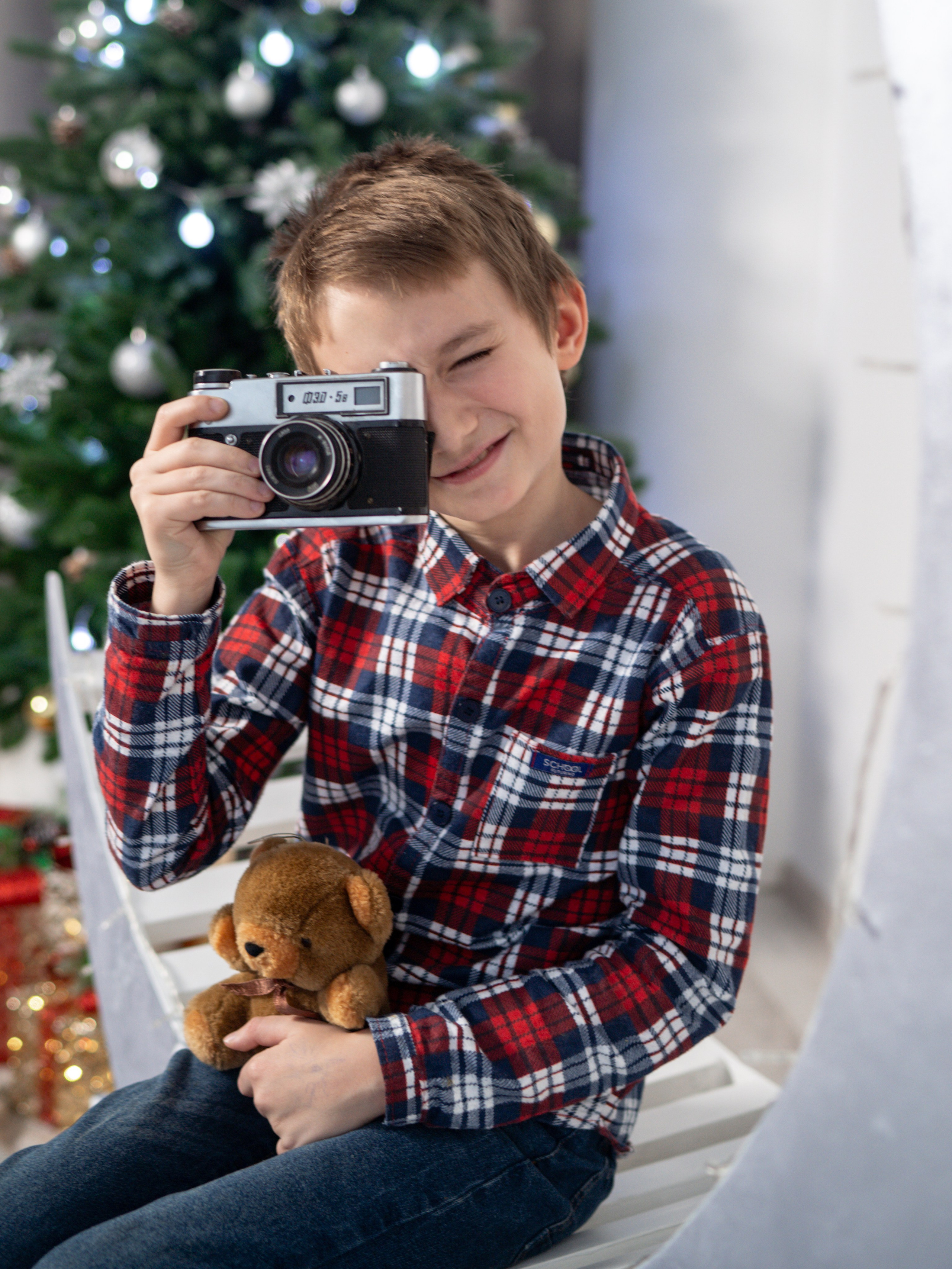 С бабушками. Фотограф Зинаида Евдокимова