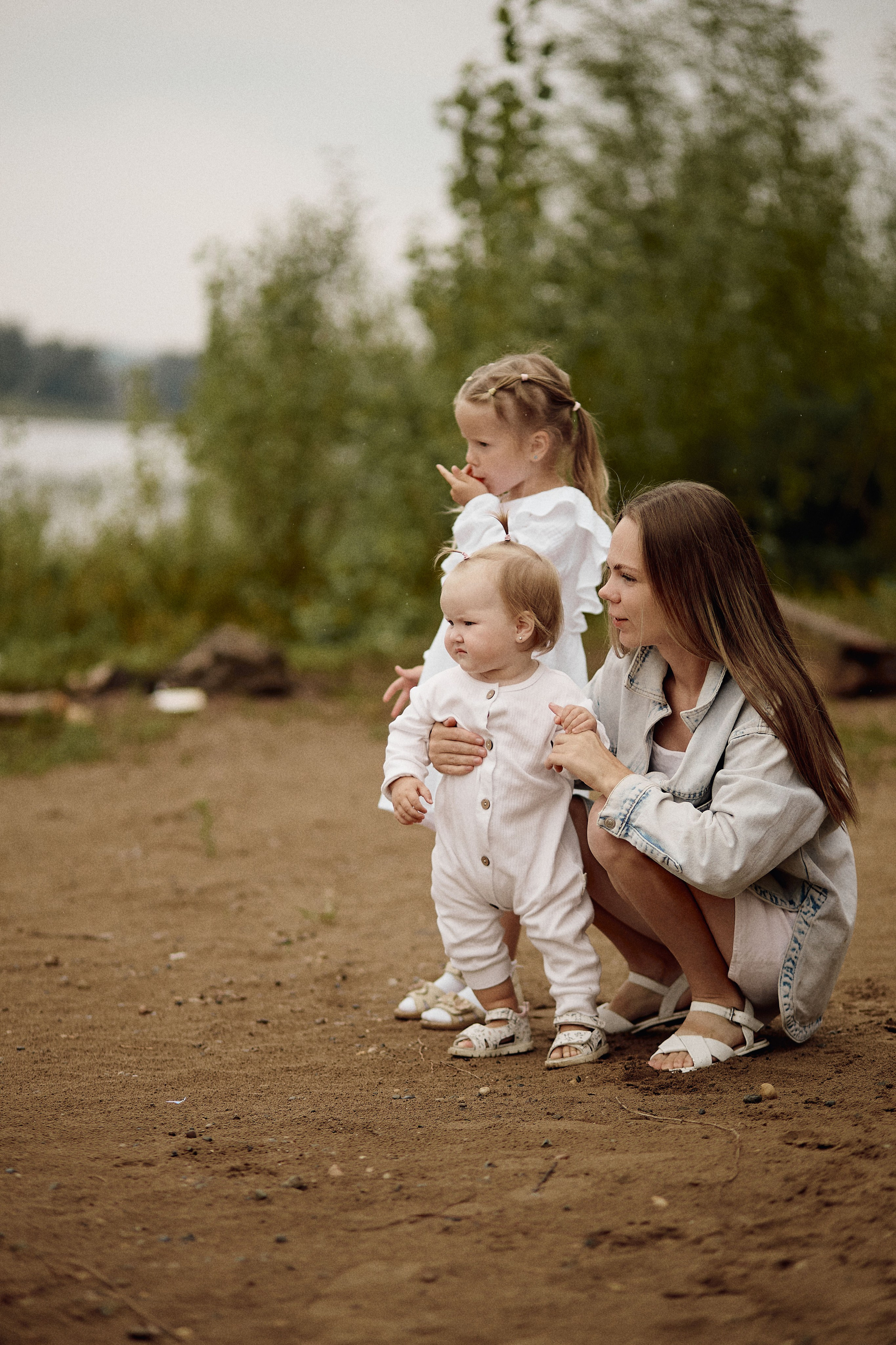 Рома, Алёна, Милитина и Вера. Свадебный фотограф Чайковский