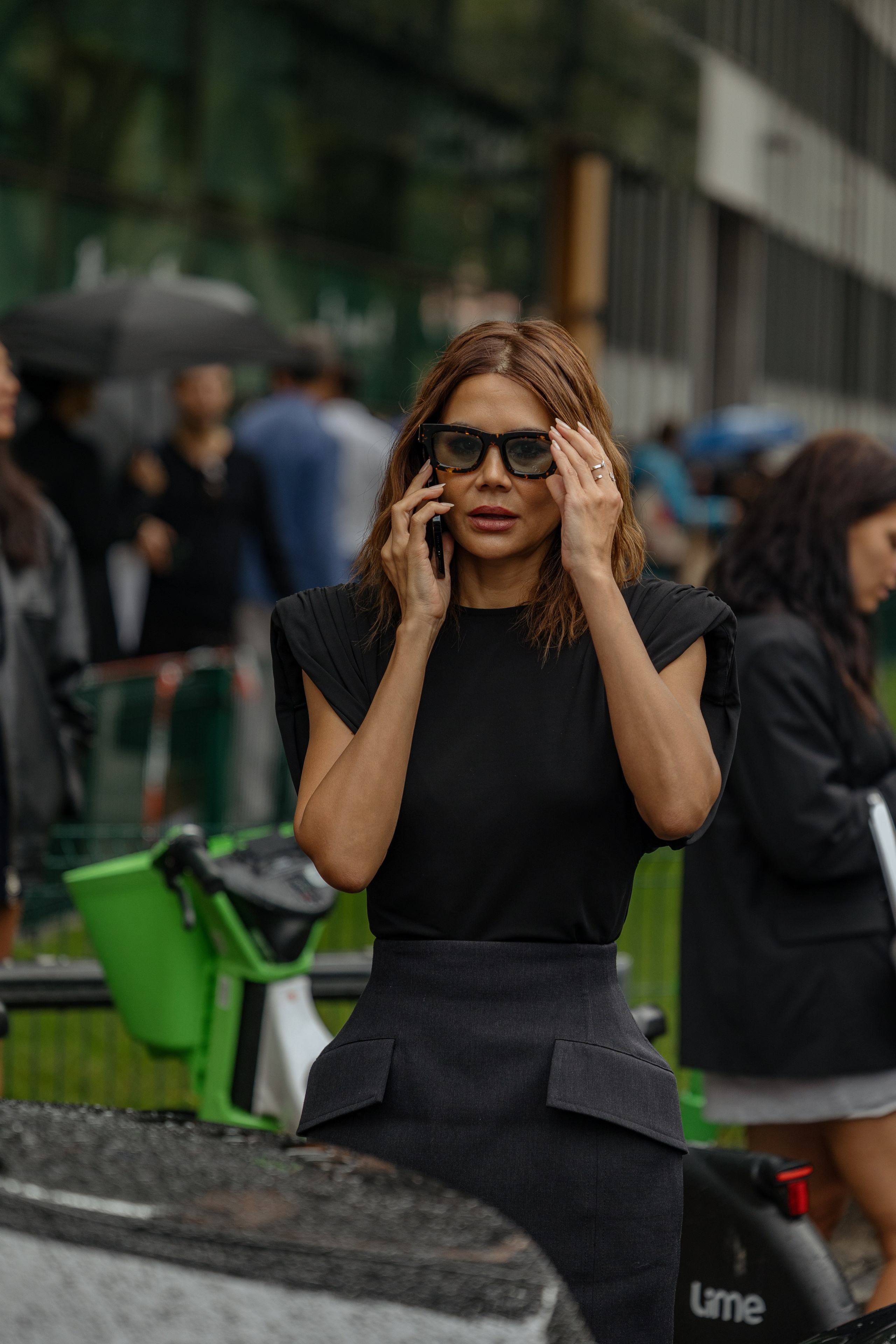 MFW SPRING/SUMMER 2024 EMPORIO ARMANI. Photographer in Milan Ivan Goncharov