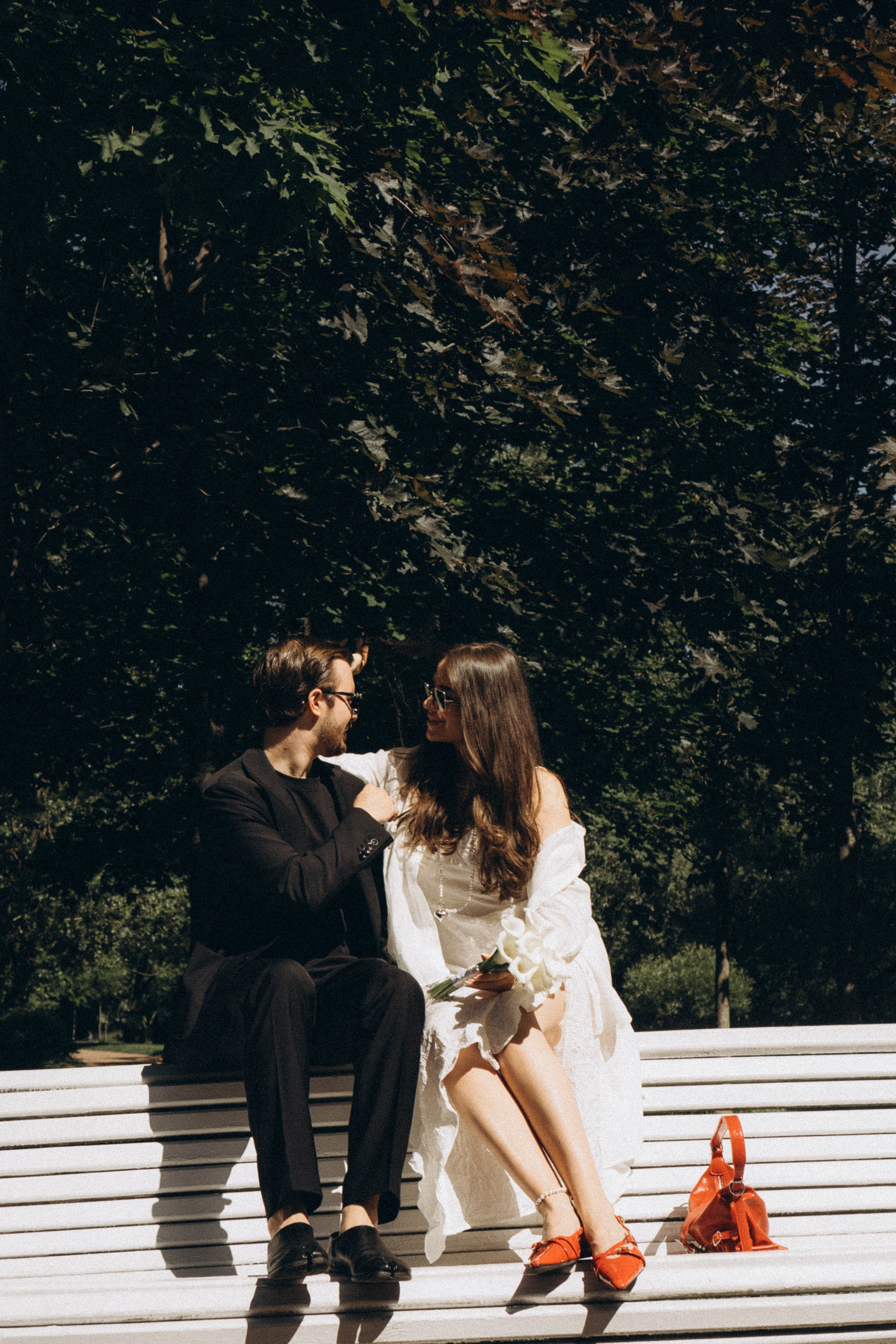 СВАДЕБНАЯ СЬЕМКА В ПАРКЕ ПОБЕДЫ И ПРОГУЛКА ПО МОСКОВСКОМУ ПРОСПЕКТУ. Профессиональный фотограф, Санкт-Петербург — Виктория Богомолова