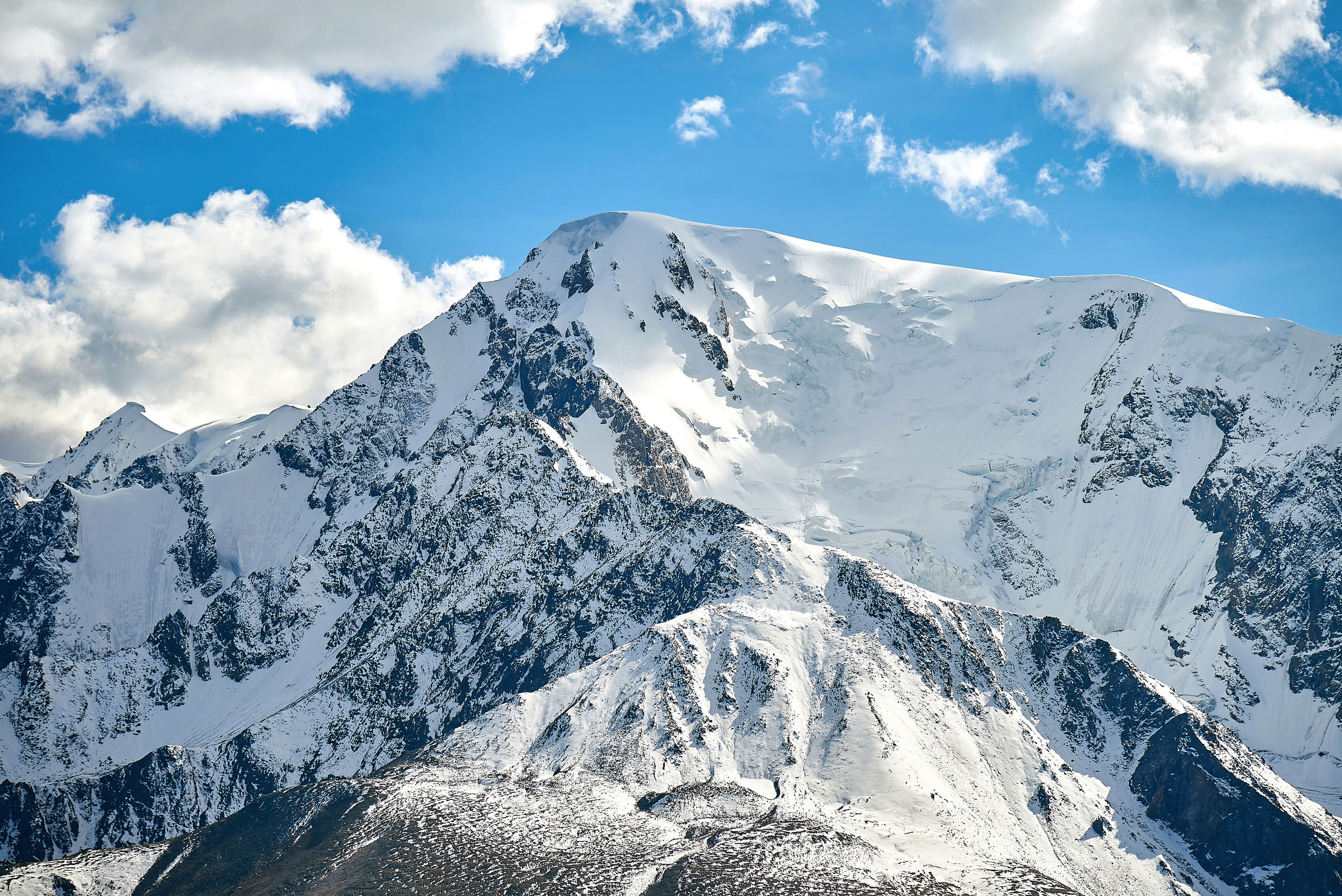 Пейзажный фотограф в Горном Алтае: съёмки природы и гор. Фотограф Опыт Качество Скорость Горный Алтай Барнаул