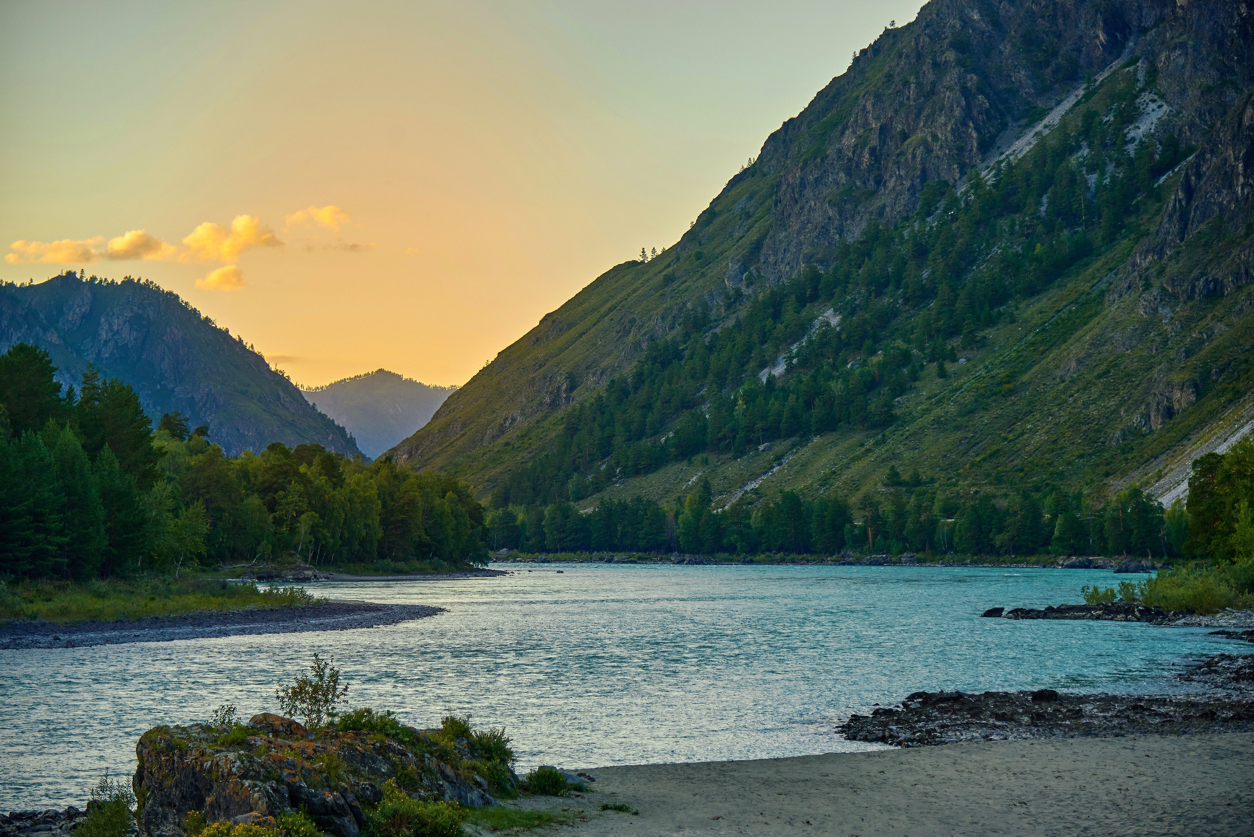 Пейзажный фотограф в Горном Алтае: съёмки природы и гор. Фотограф Опыт Качество Скорость Горный Алтай Барнаул