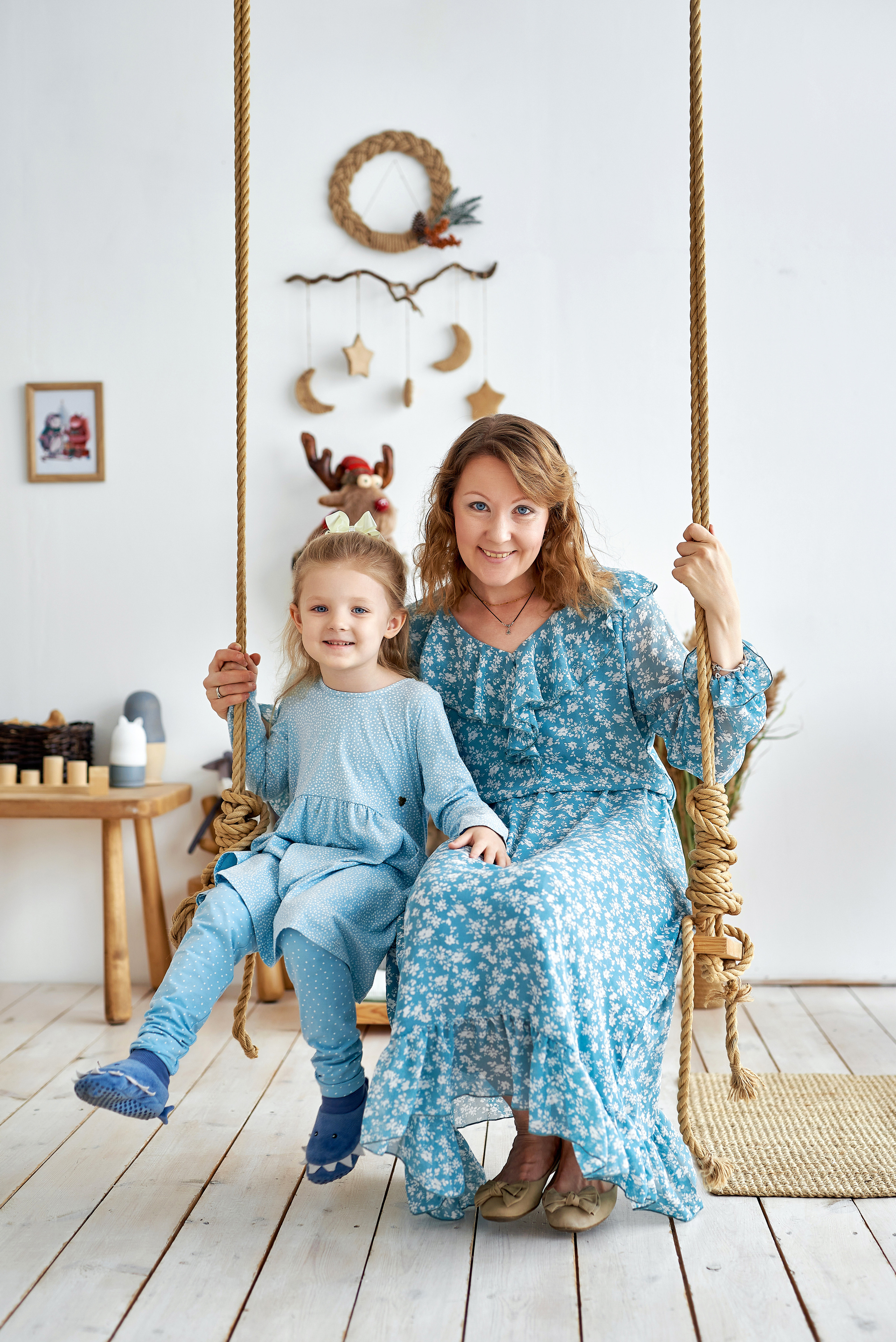 Алиса и семья. Новый год. Фотограф Опыт Качество Скорость Горный Алтай Барнаул