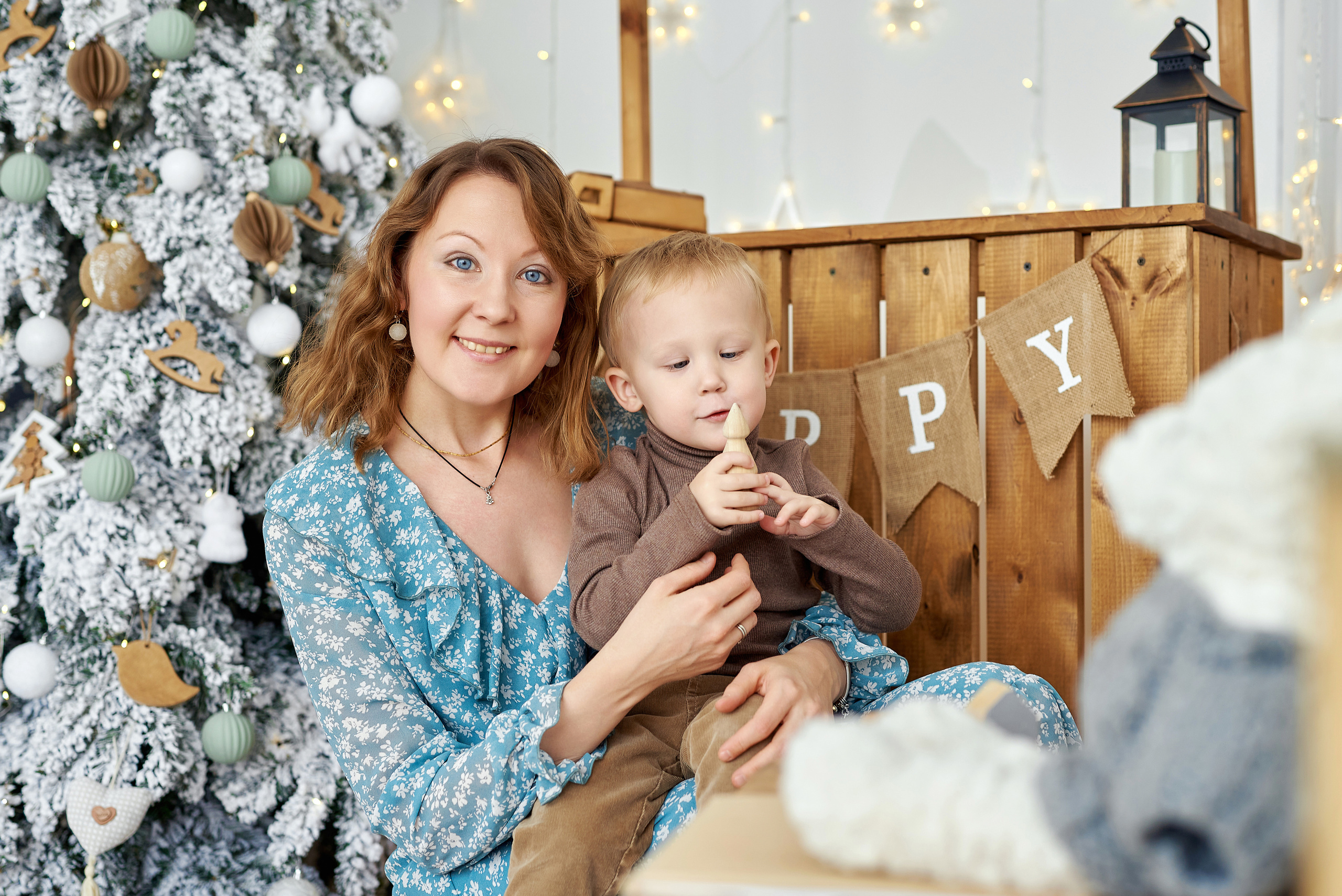 Алиса и семья. Новый год. Фотограф Опыт Качество Скорость Горный Алтай Барнаул