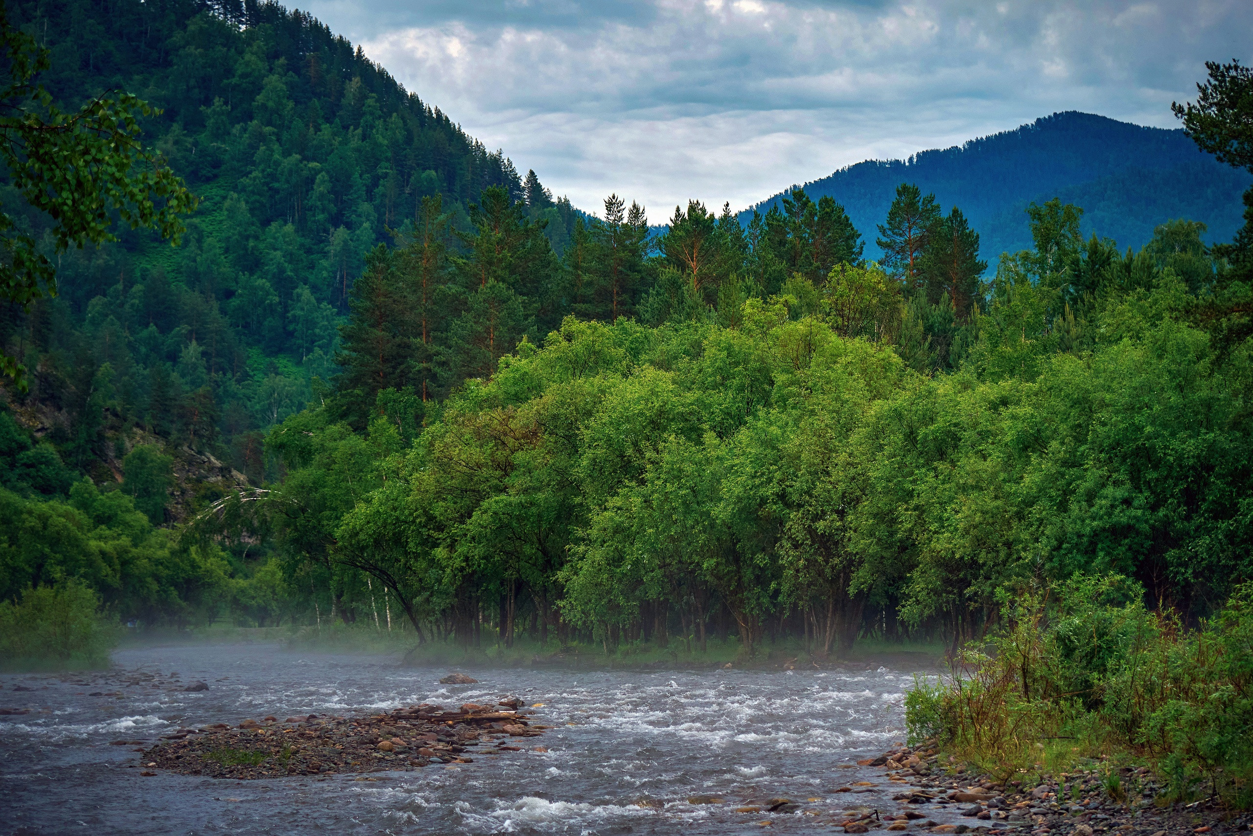 Пейзажный фотограф в Горном Алтае: съёмки природы и гор. Фотограф Опыт Качество Скорость Горный Алтай Барнаул