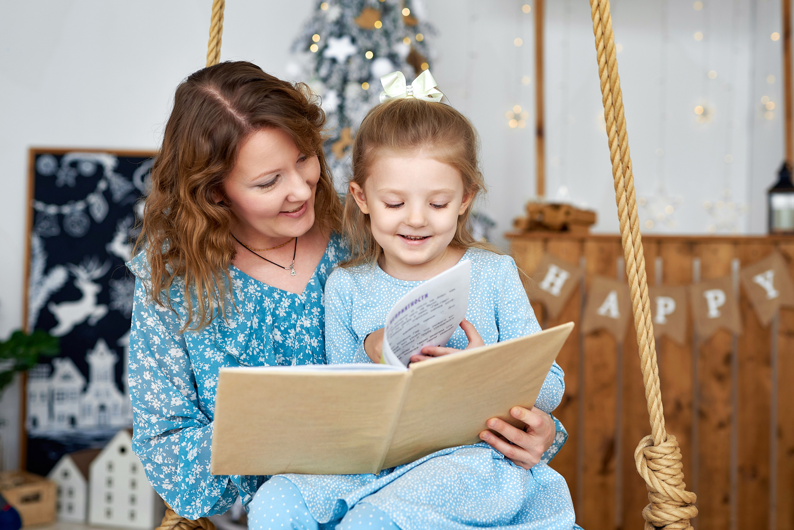 Алиса и семья. Новый год. Фотограф Опыт Качество Скорость Горный Алтай Барнаул