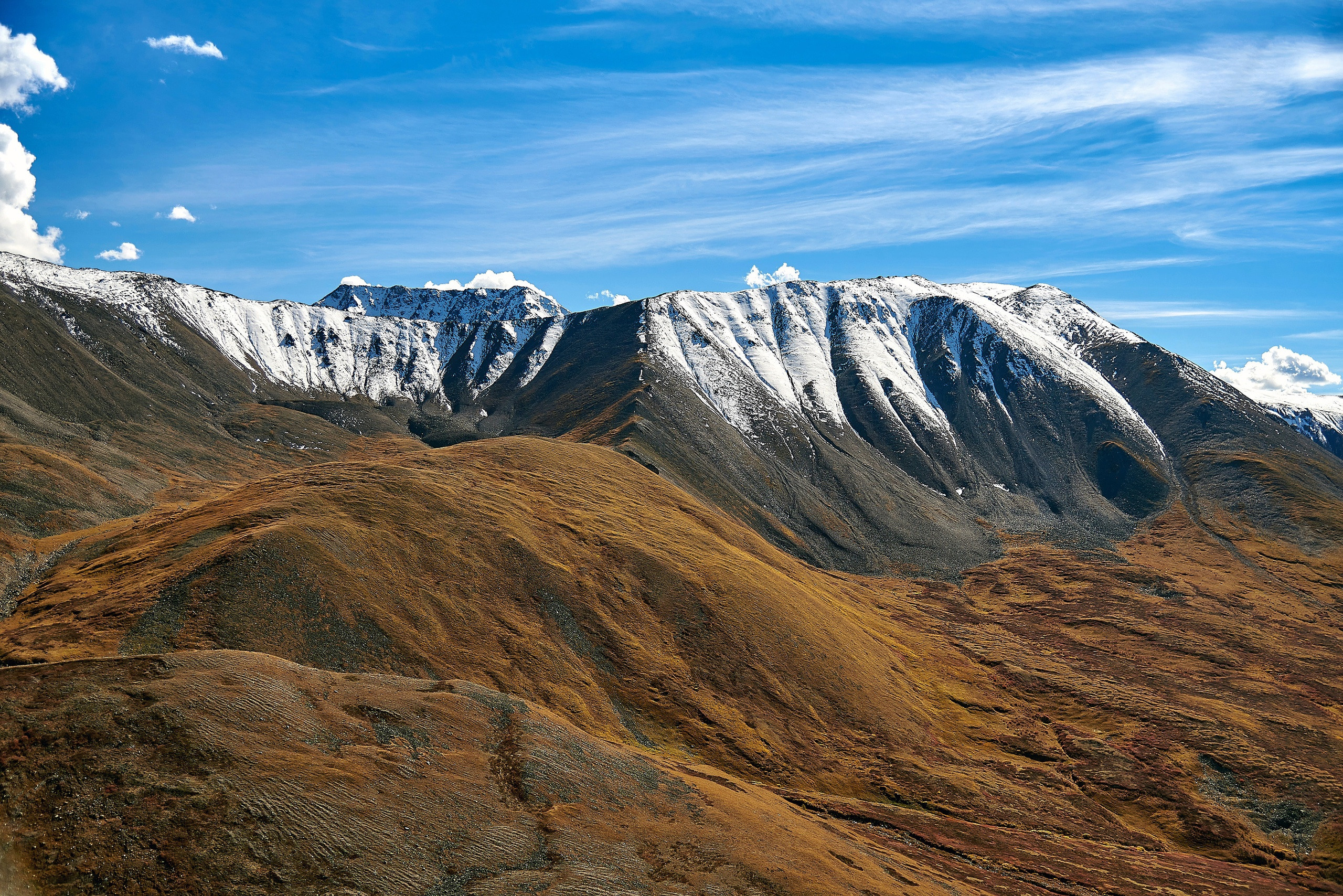Пейзажный фотограф в Горном Алтае: съёмки природы и гор. Фотограф Опыт Качество Скорость Горный Алтай Барнаул