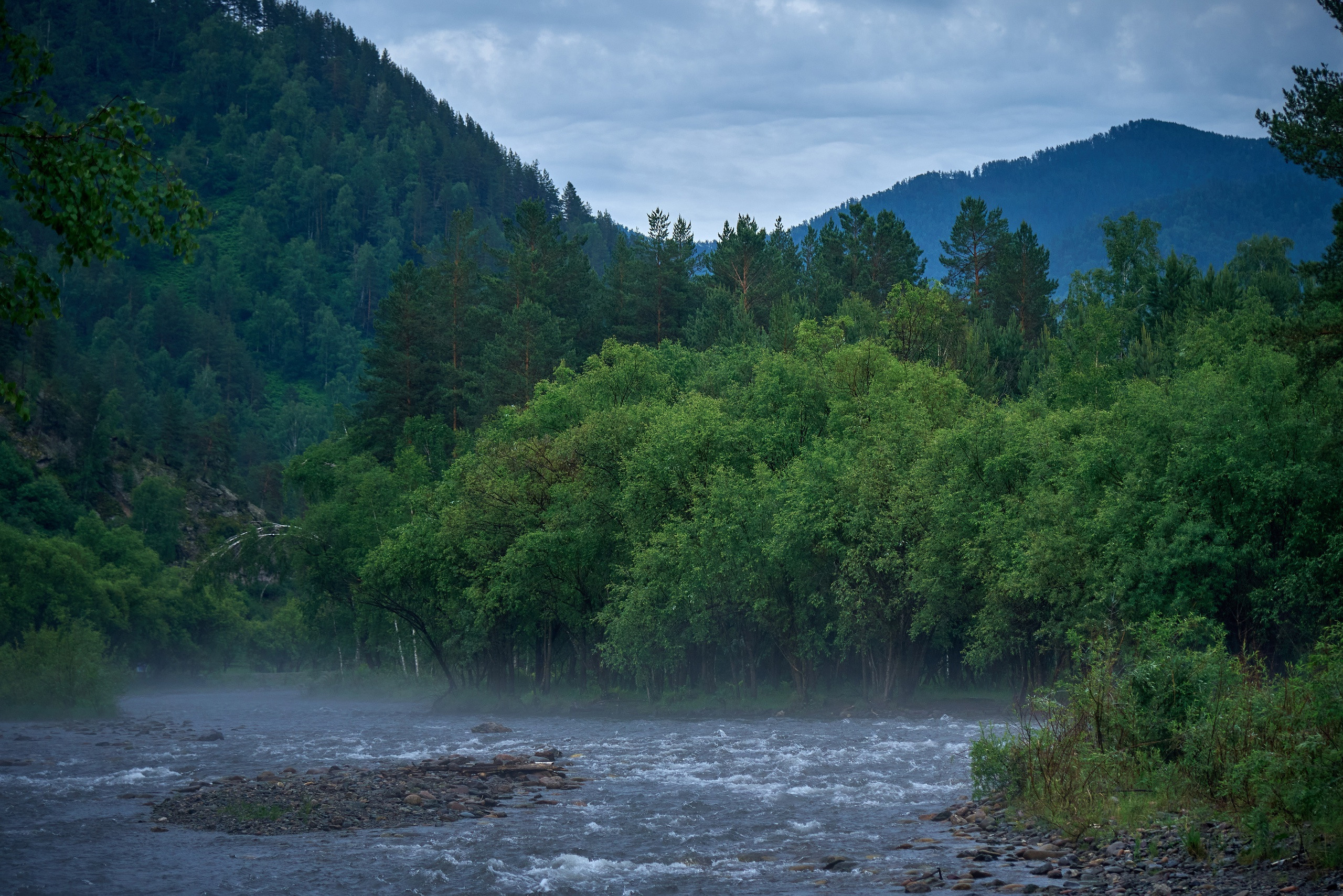 Пейзажный фотограф в Горном Алтае: съёмки природы и гор. Фотограф Опыт Качество Скорость Горный Алтай Барнаул