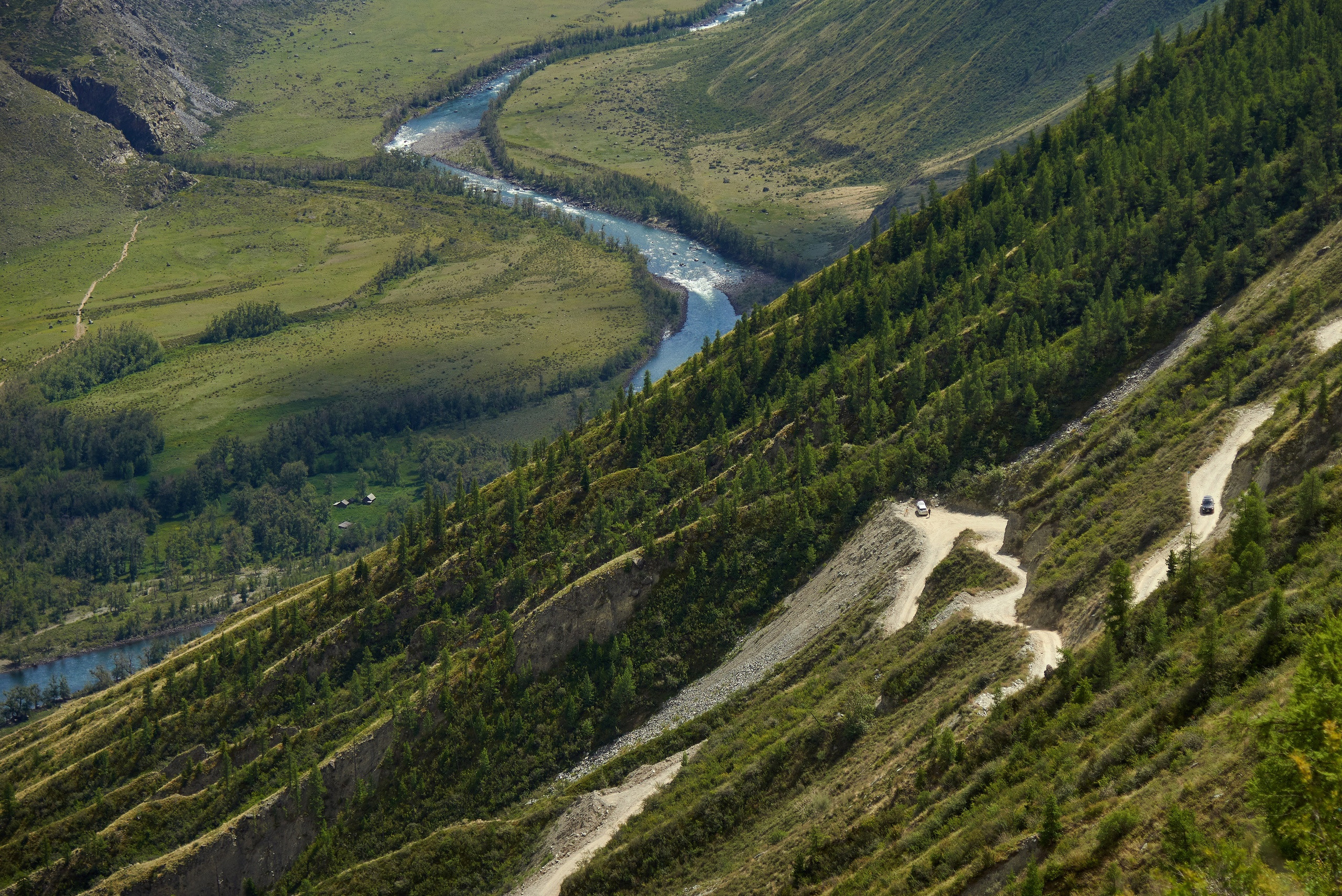 Пейзажный фотограф в Горном Алтае: съёмки природы и гор. Фотограф Опыт Качество Скорость Горный Алтай Барнаул