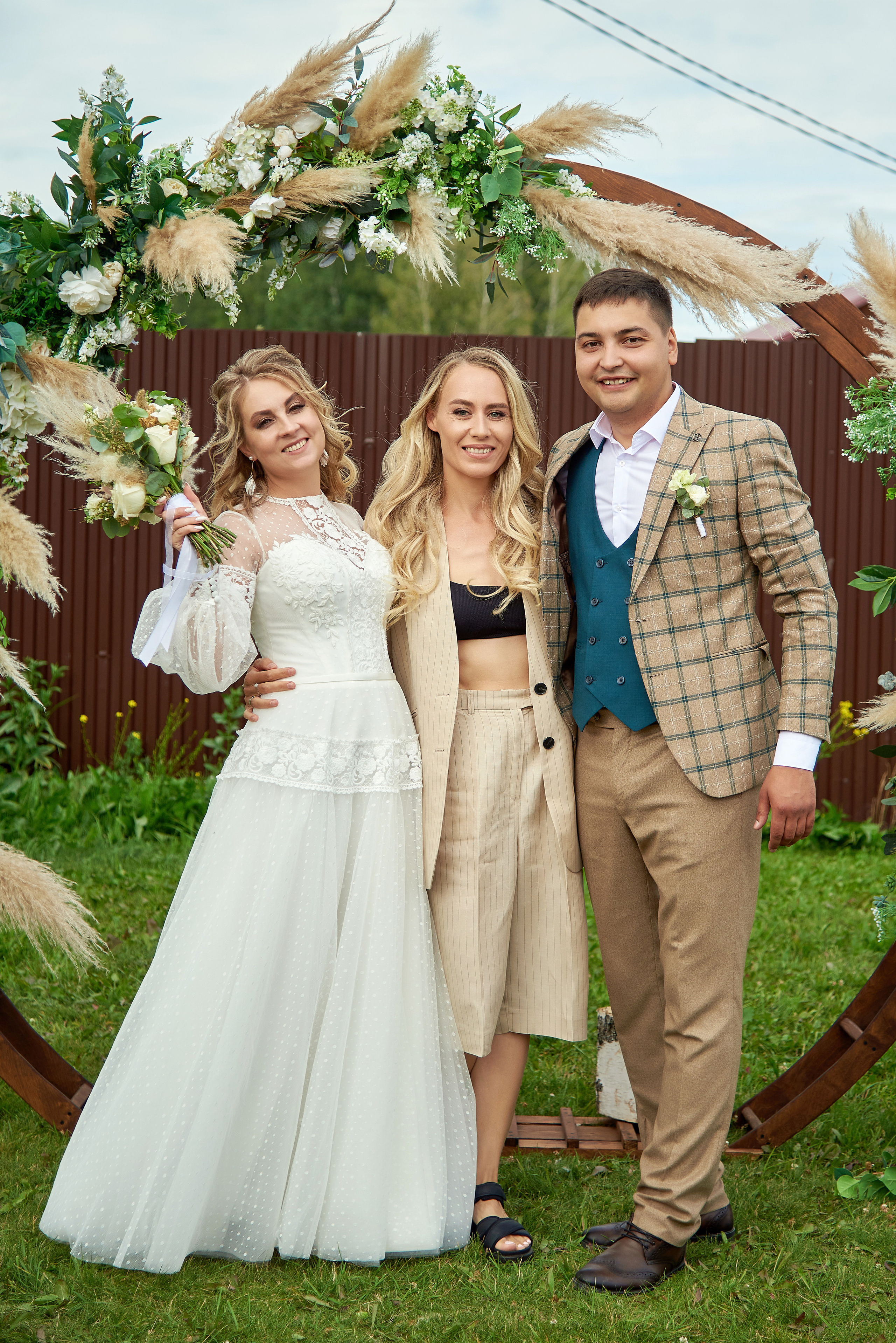 Михаил и Ксения (утро невесты). Фотограф Опыт Качество Скорость Горный Алтай Барнаул