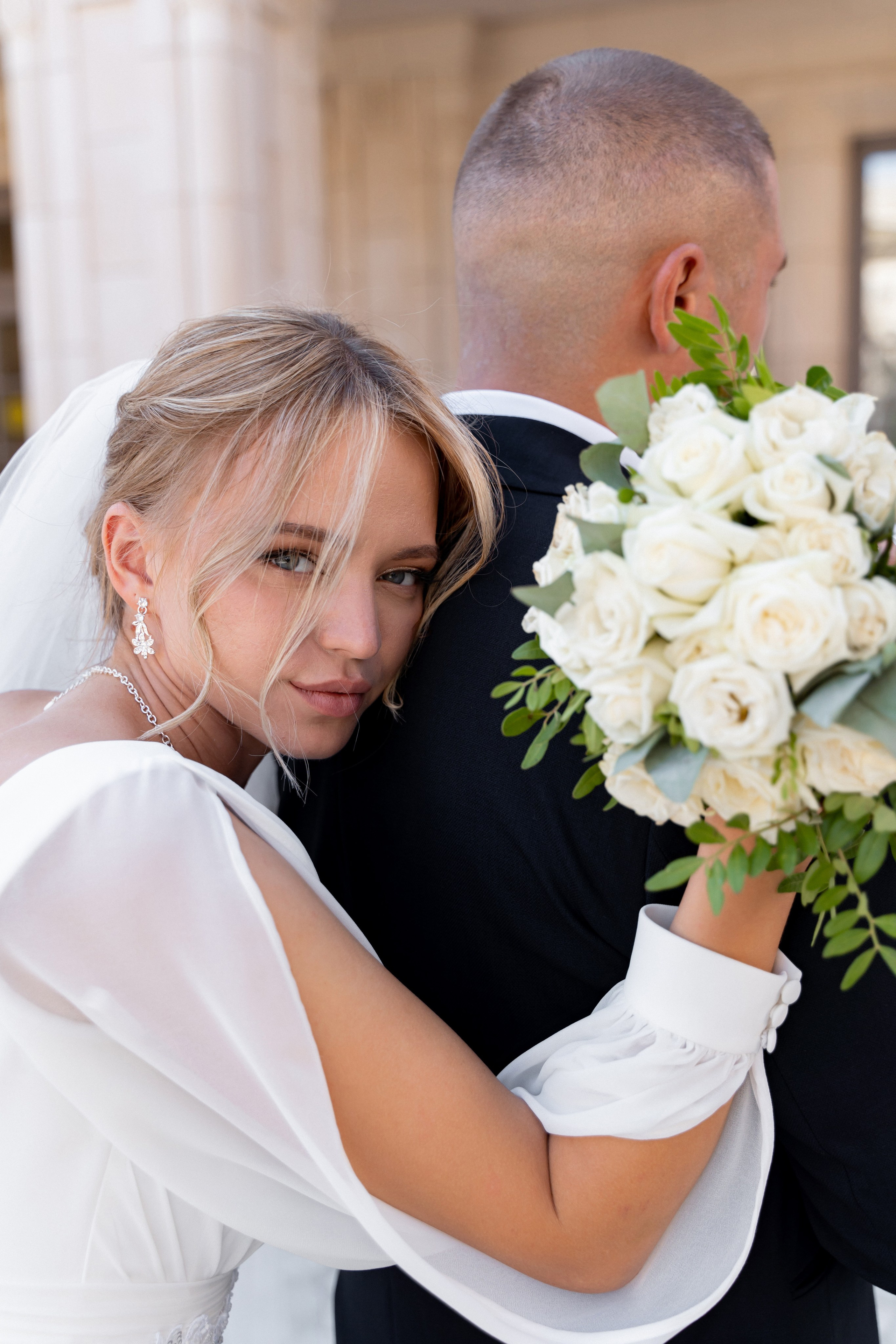 Свадебная прогулка Новый Херсонес. Свадебный и семейный фотограф в Севастополе и в Крыму
