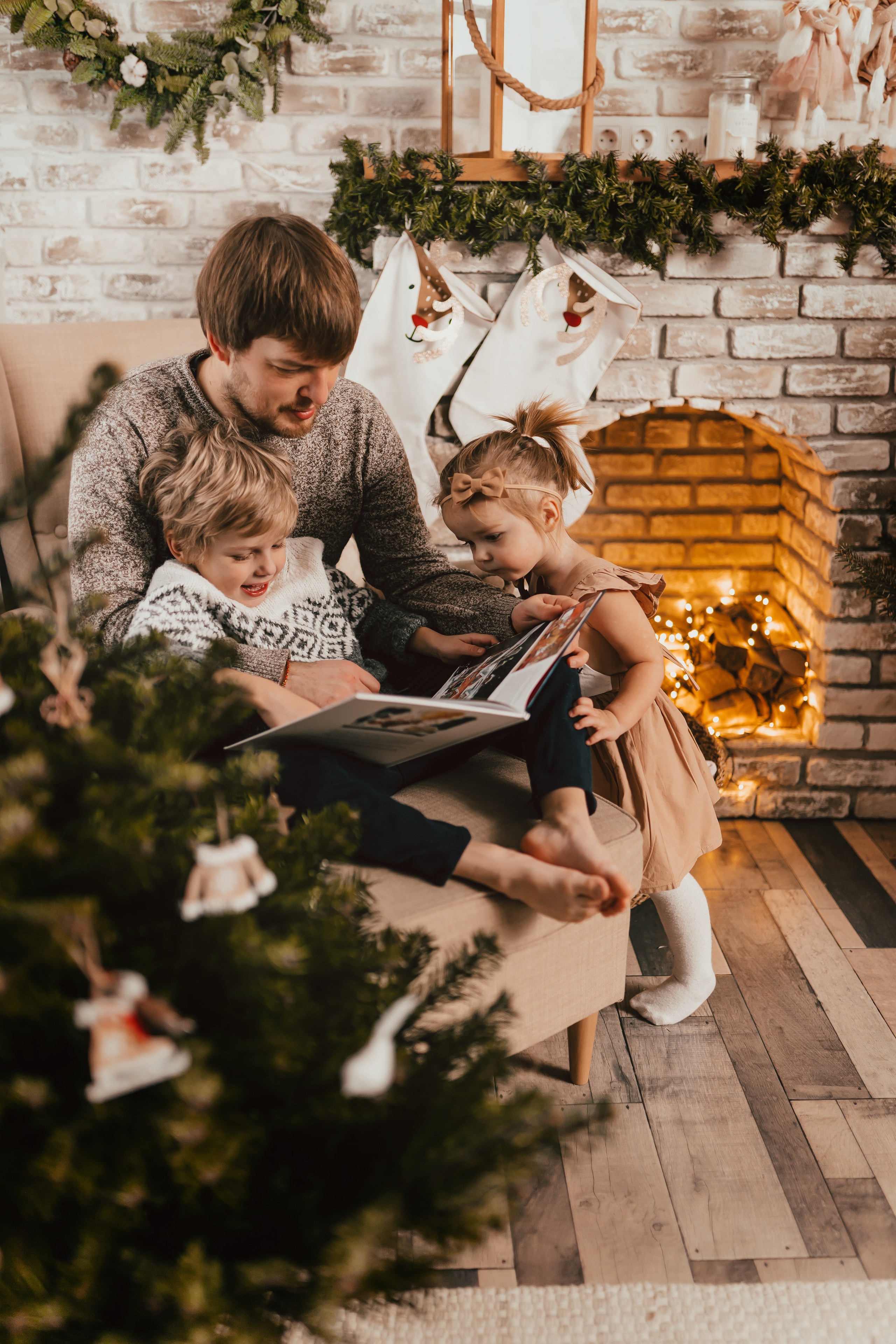 Новый год Аксинья Ваня Даша Никита. Фотограф новорожденных Москва, Домодедово