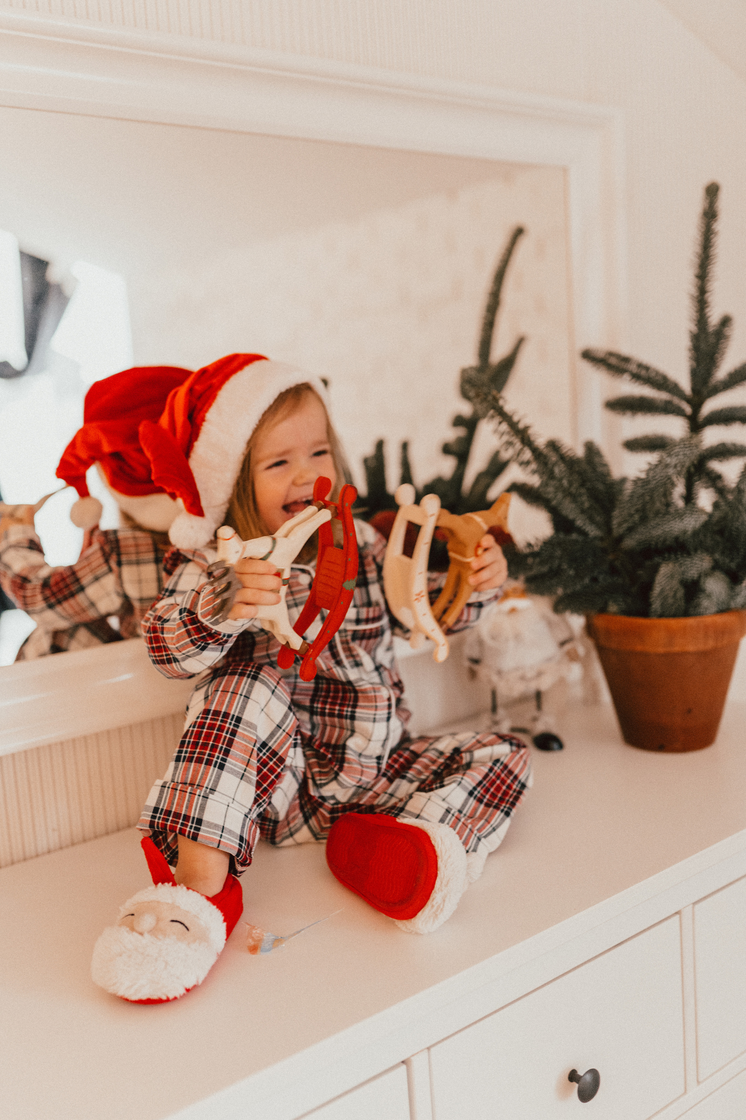 Новый год Аксинья Ваня Даша Никита. Фотограф новорожденных Москва, Домодедово