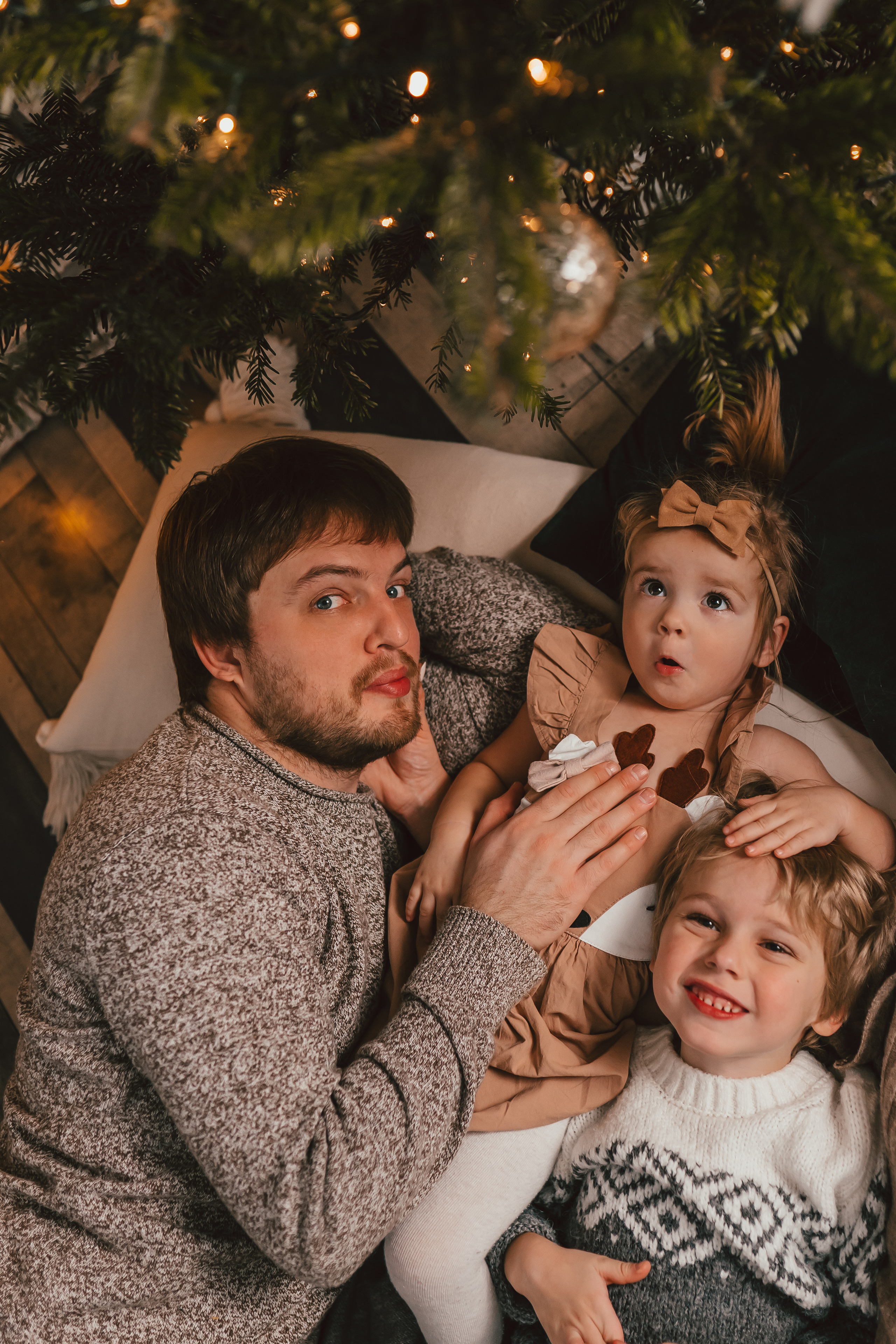 Новый год Аксинья Ваня Даша Никита. Фотограф новорожденных Москва, Домодедово