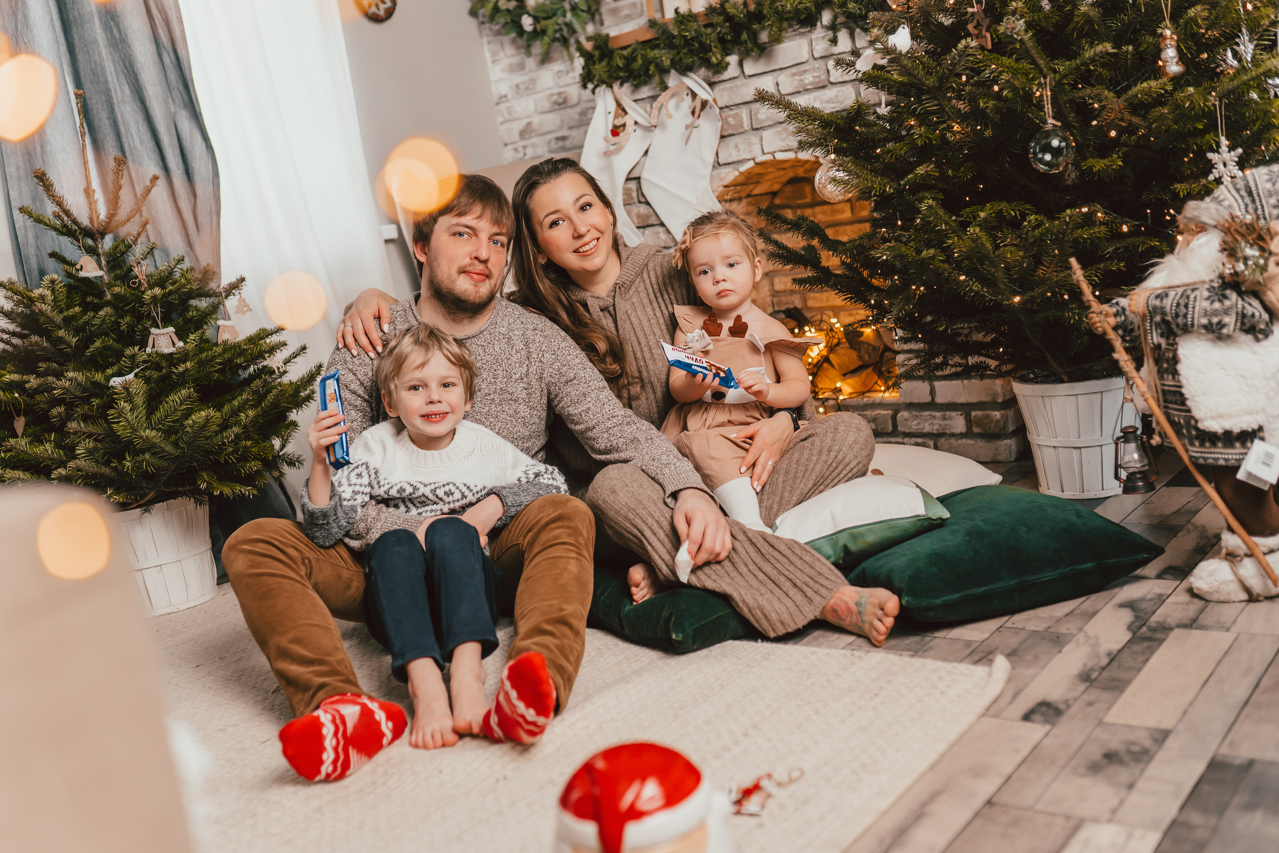 Новый год Аксинья Ваня Даша Никита. Фотограф новорожденных Москва, Домодедово