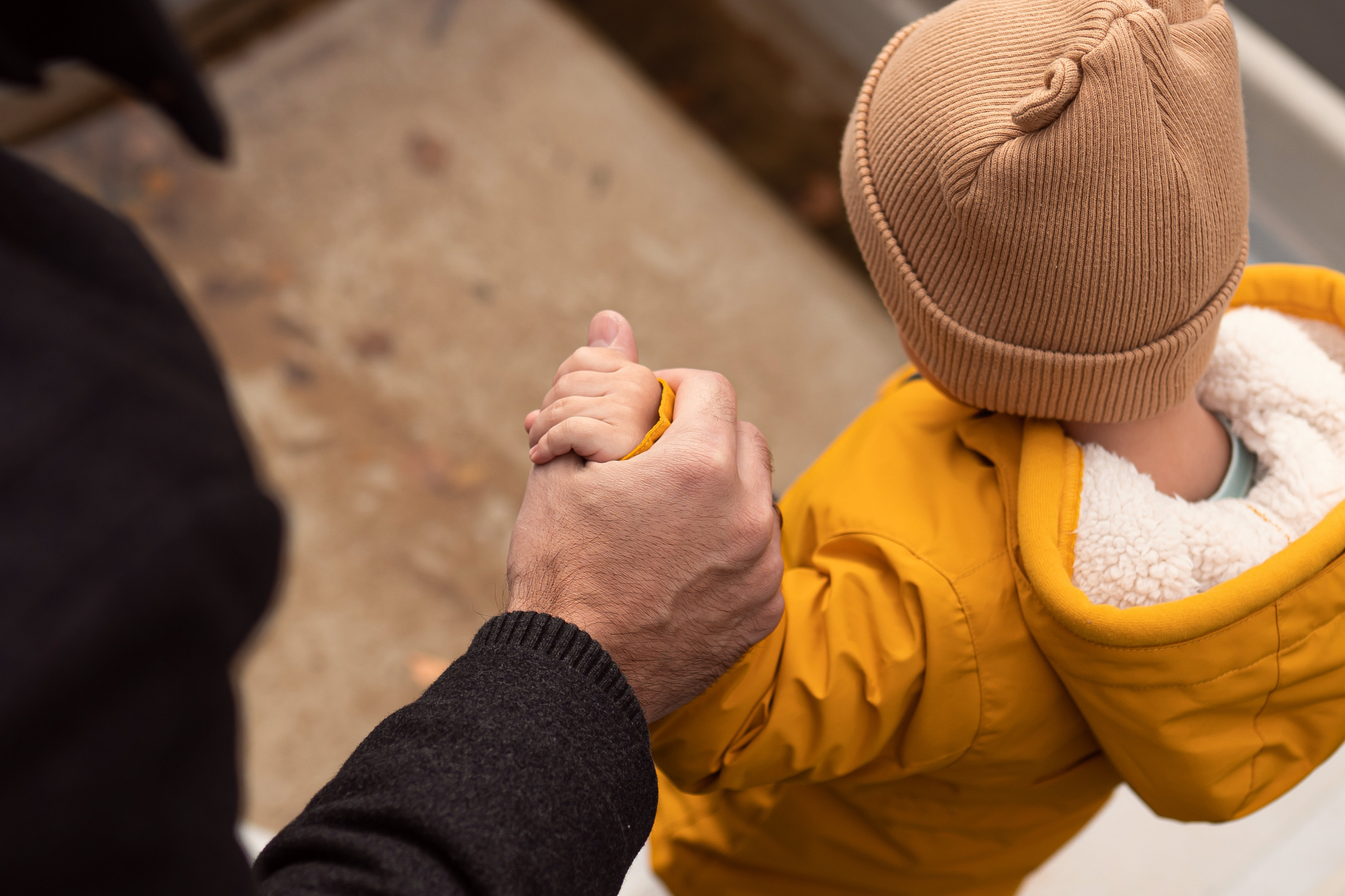 Осенняя прогулка Мишеньке 2 года. Фотограф новорожденных Москва, Домодедово