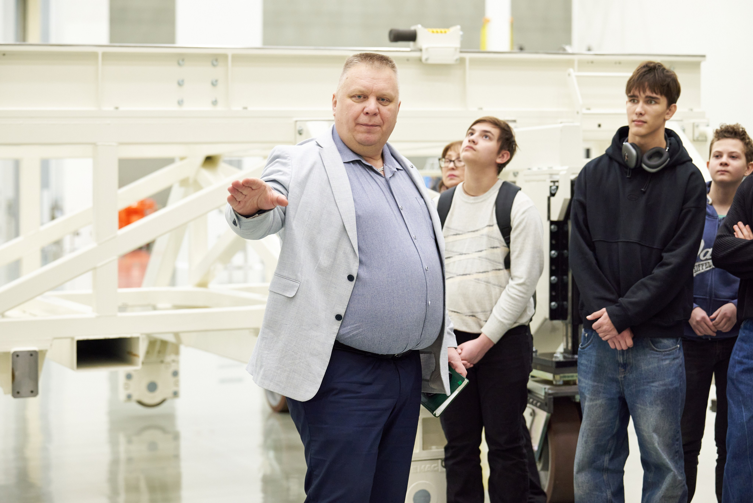 Экскурсия в «Газпром Космические системы». Фотограф Щёлково