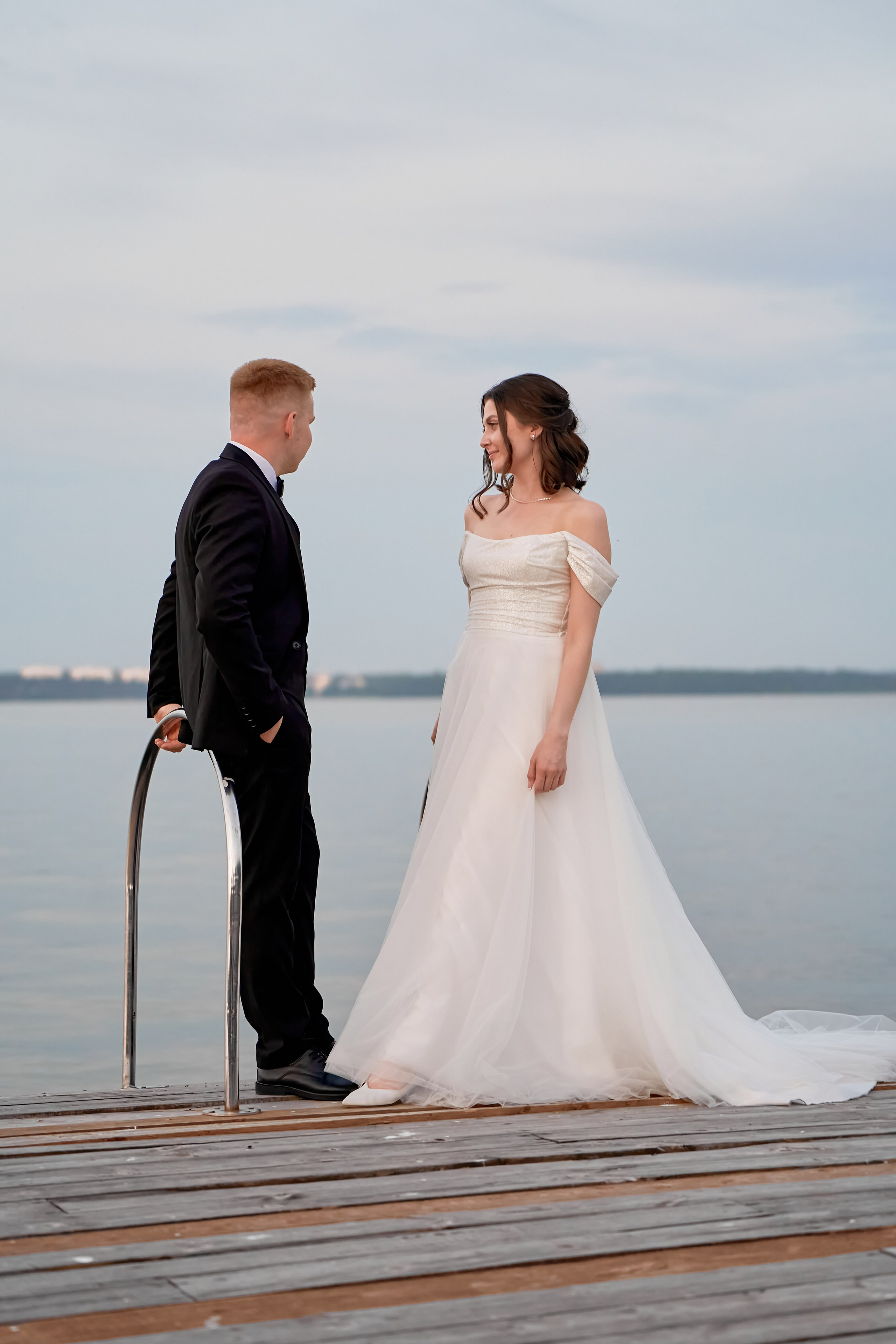 Свадьба бенгальские огни. Мартазова Екатерина фотограф. Екатеринбург