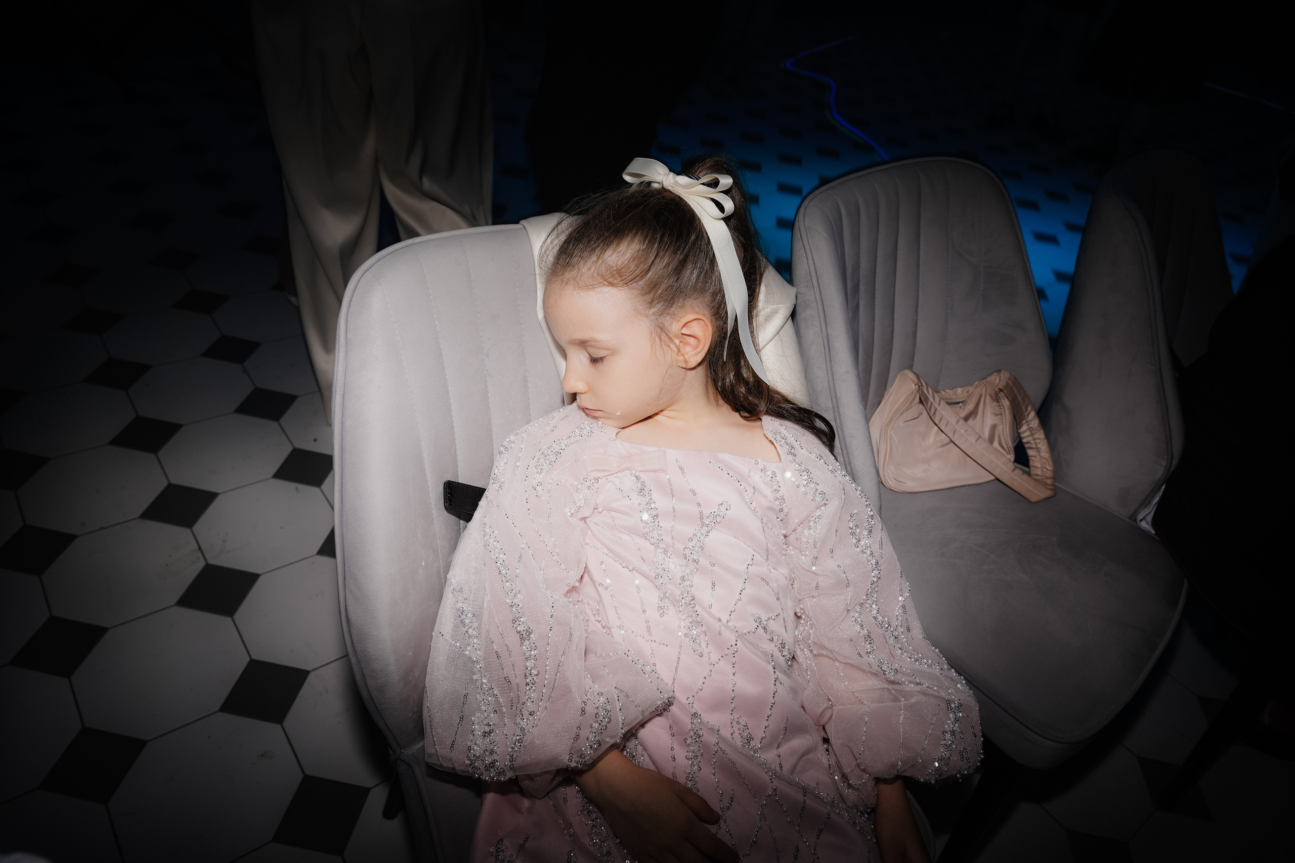 Astoria. VISUAL ARTIST · KRONGAUZ ANASTASIA