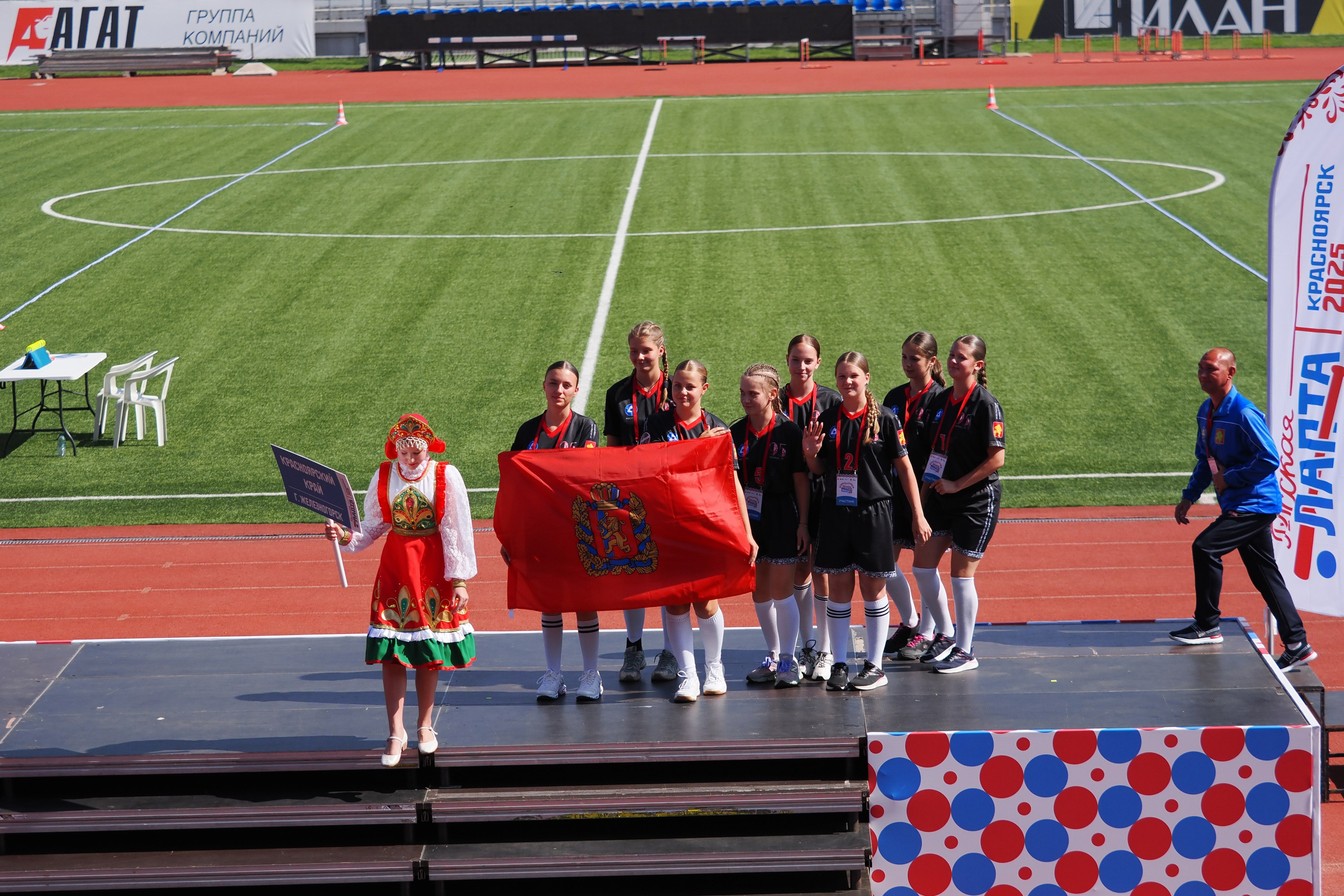 Всероссийские соревнования по русской лапте. Репортажный фотограф Алексей Козьмин