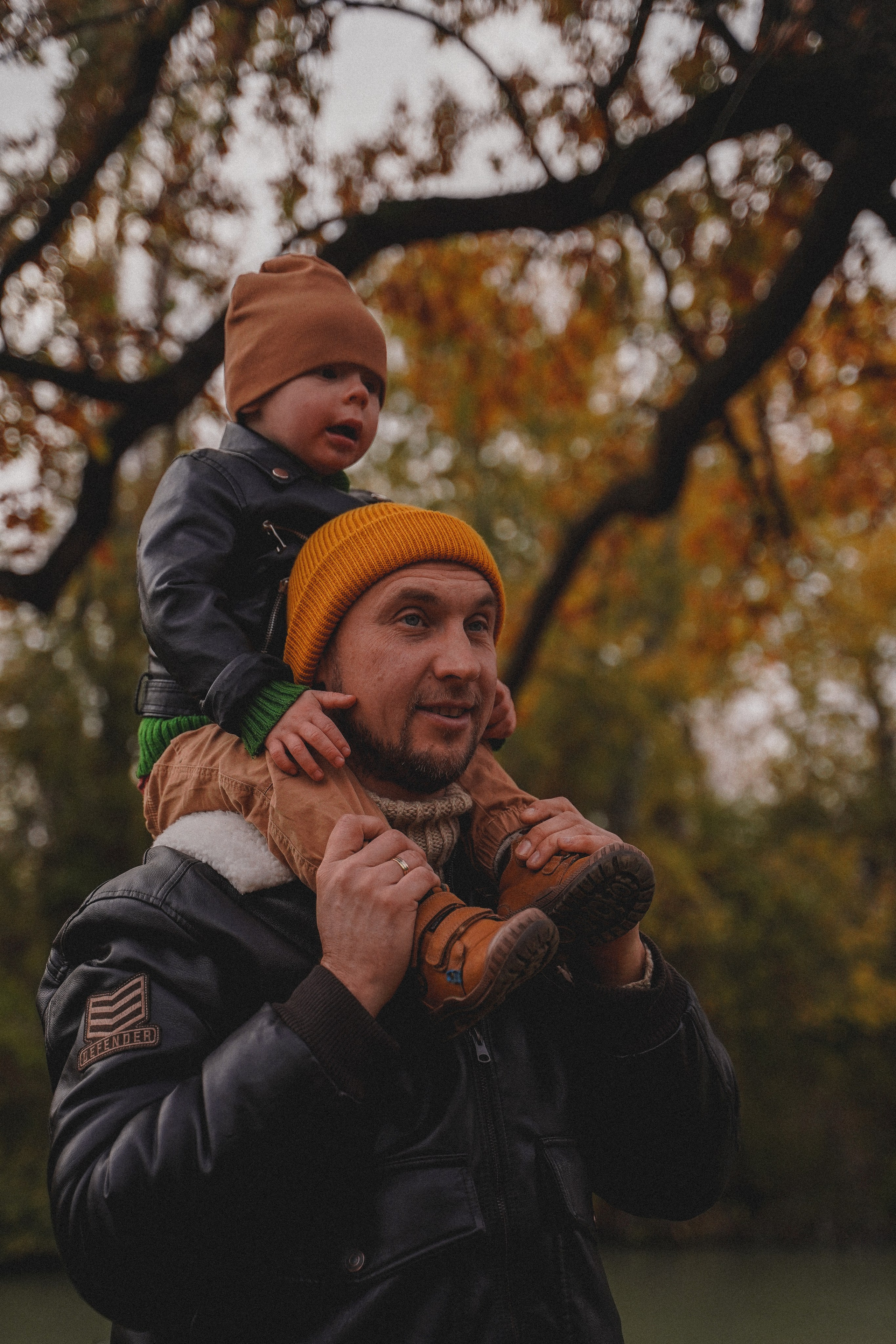 Семейная осенняя фотосессия у реки. Семейный и женский фотограф в Краснодаре Анастасия Приймак