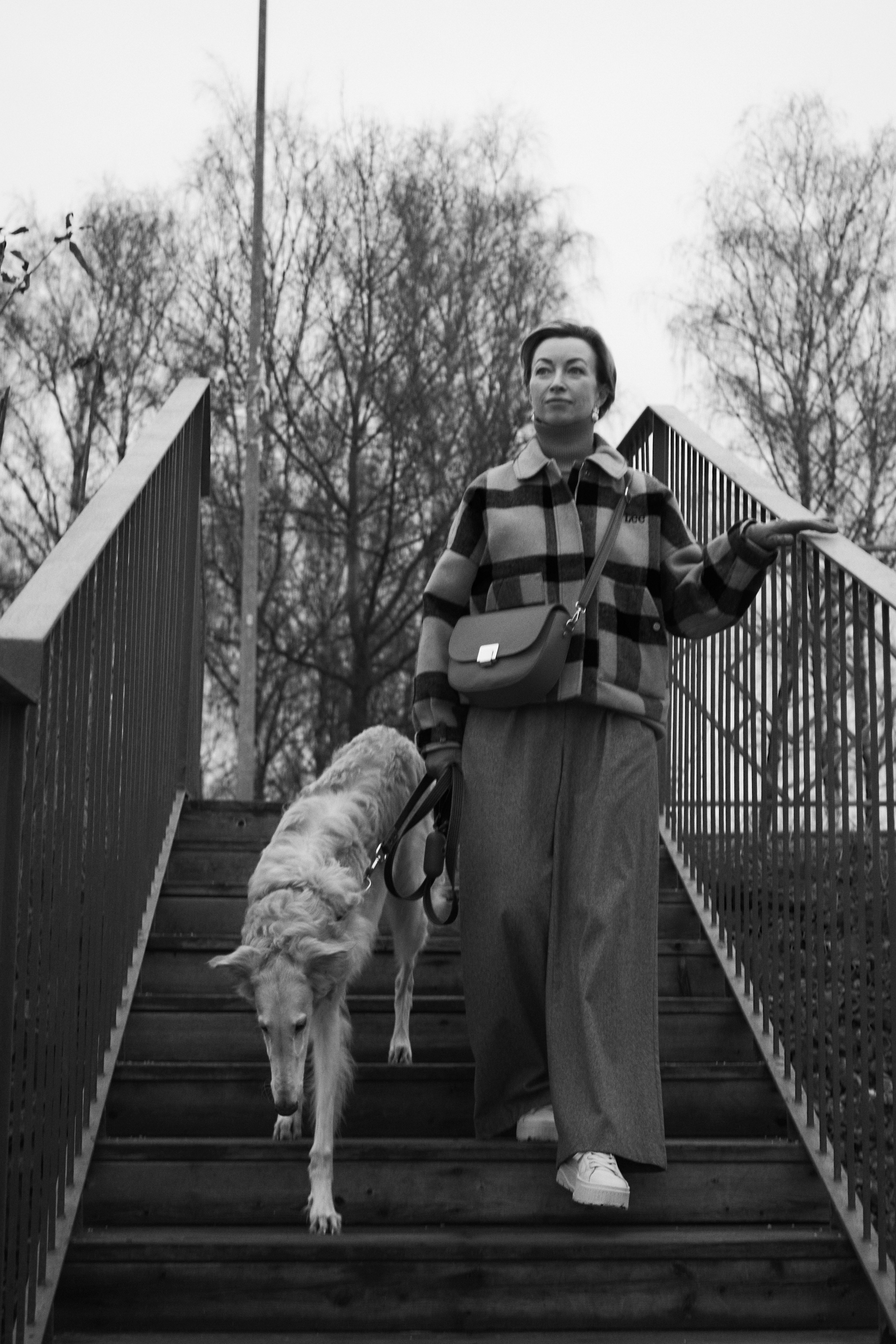 Фотосессия в сколковском парке с собакой. Анна Потявина. Фотограф Москва