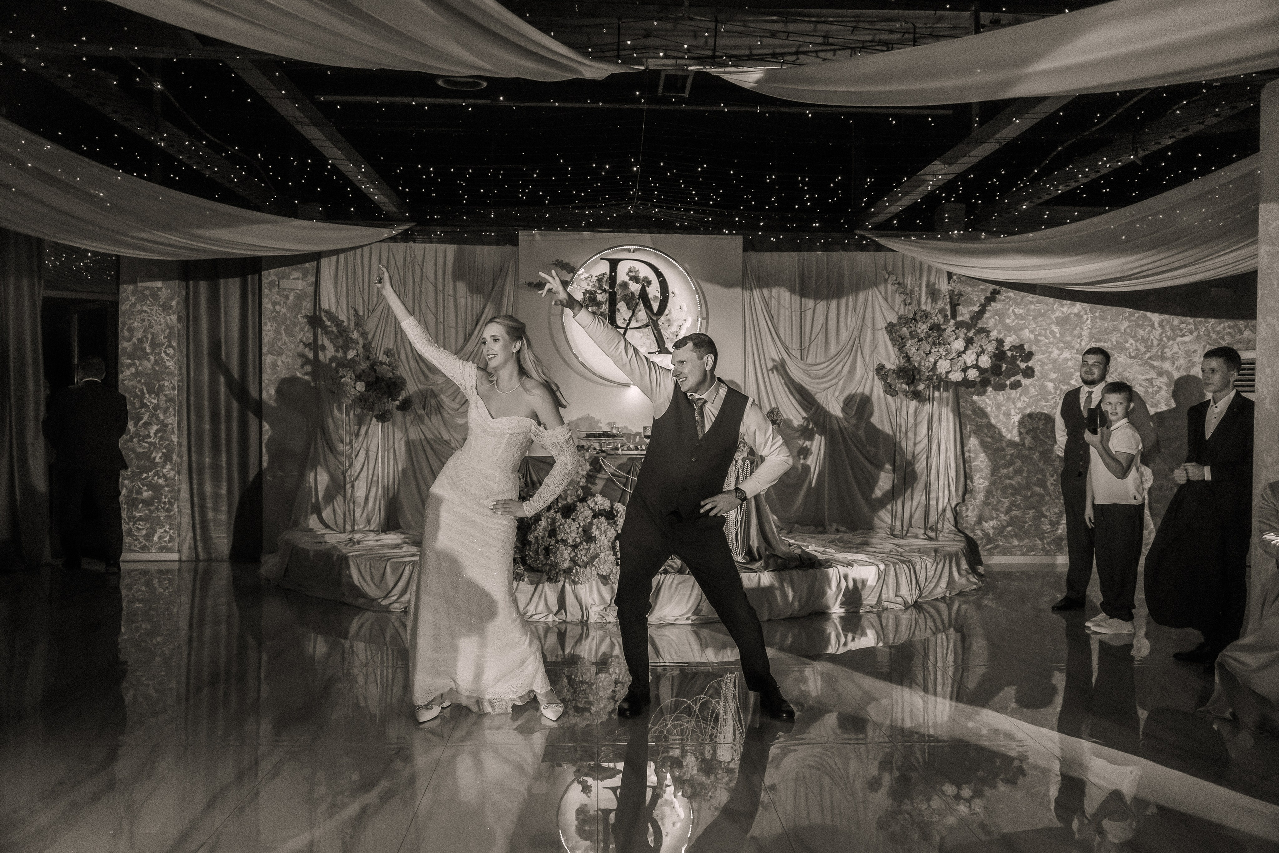 Даниил и Алина. Вечер любви. Свадебная фотография. Арина Рубах