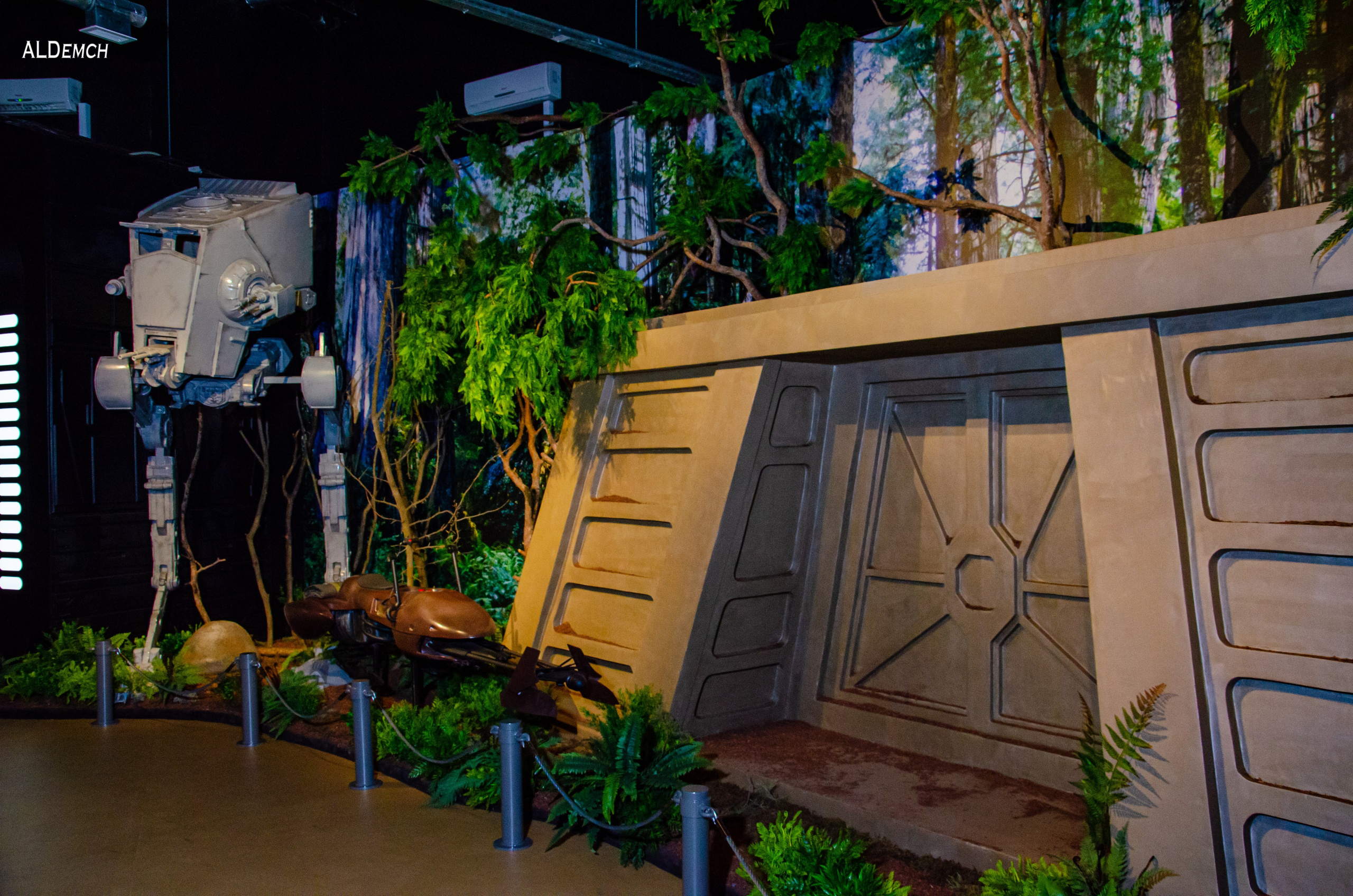 Фотосессия на ВДНХ косплей выставки по звёздным войнам