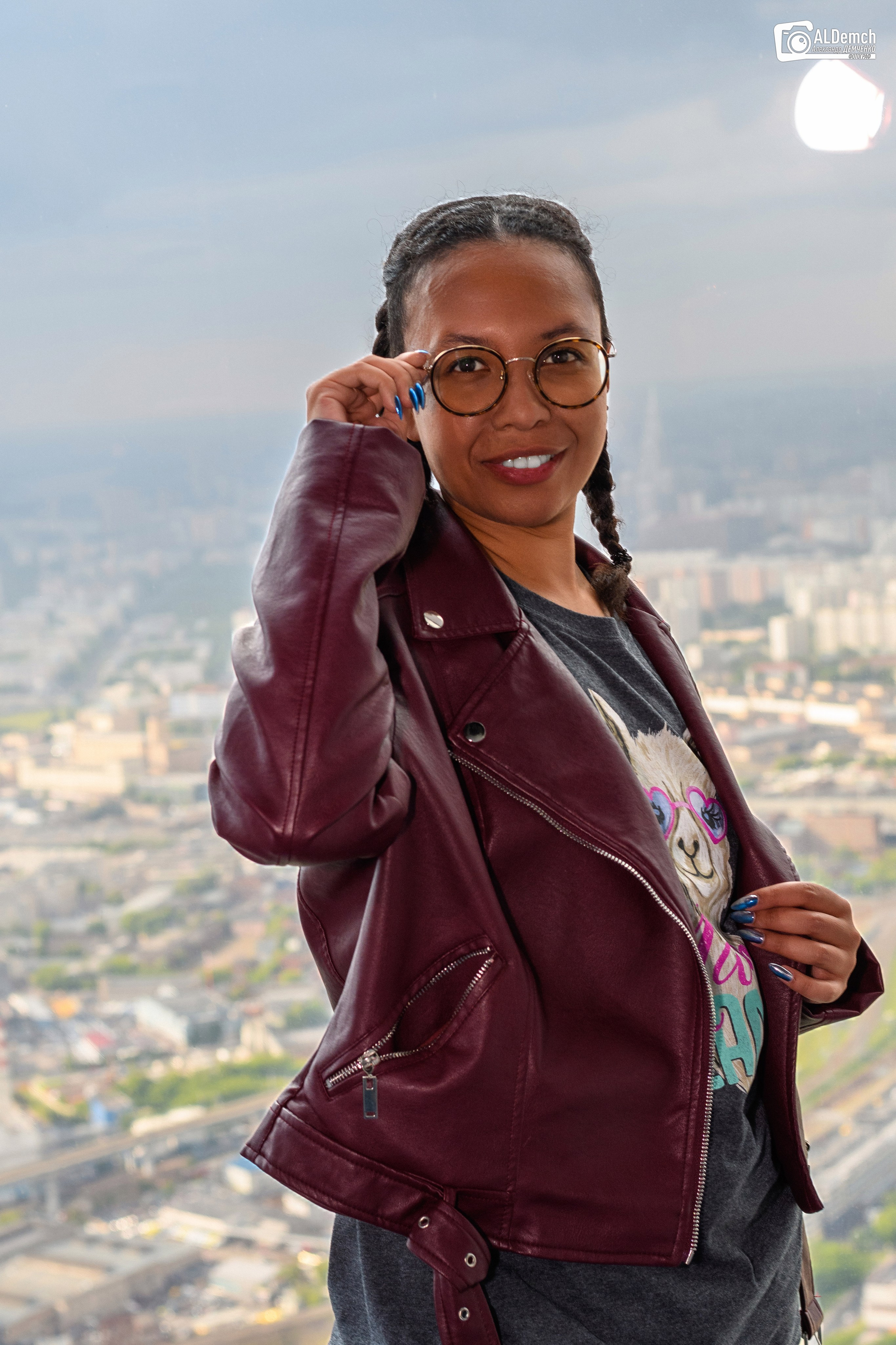 Фотосессия для девушки в PANORAMA360 в Москва-Сити