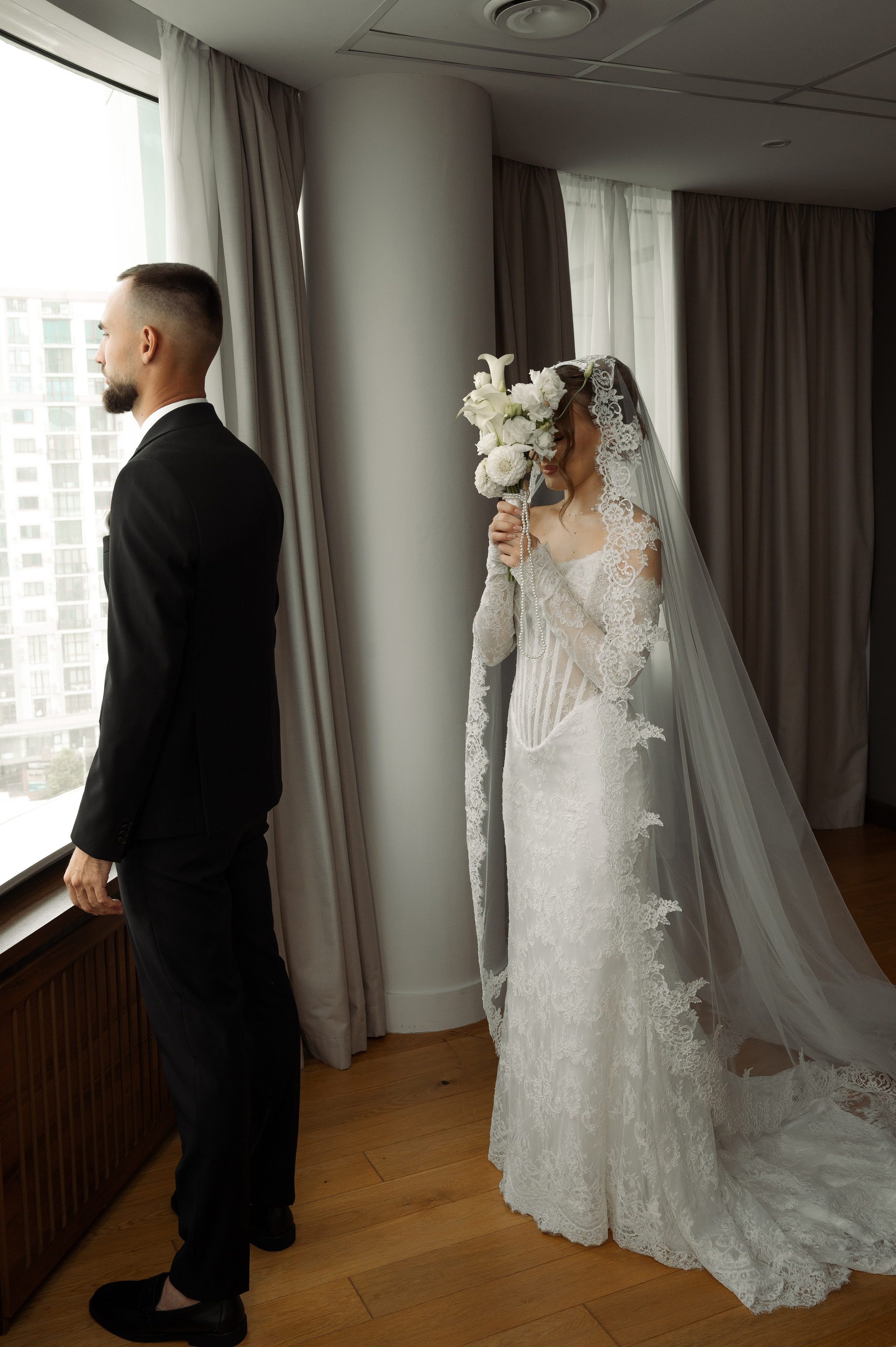 Свадьба (утро в отеле). Свадебный и семейный фотограф в Краснодаре Алина Мельник