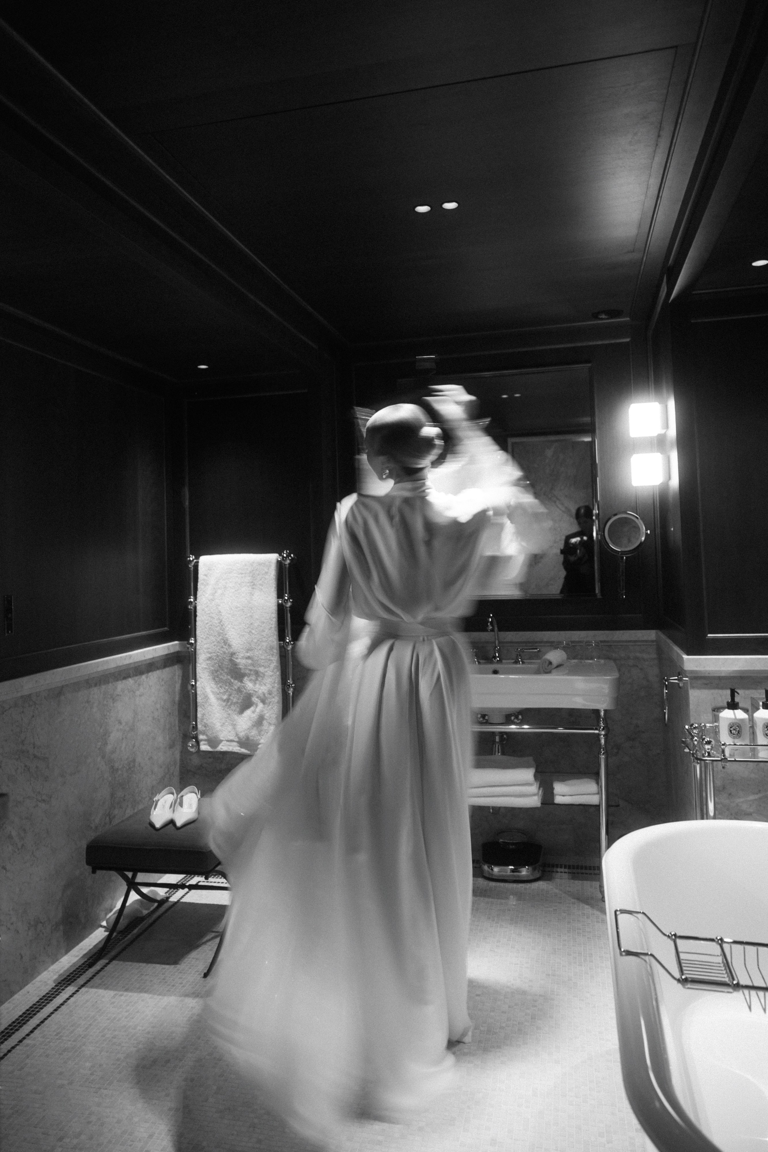 Paris, Hotel Balzac. Hochzeitsfotografin Galina Bikowez