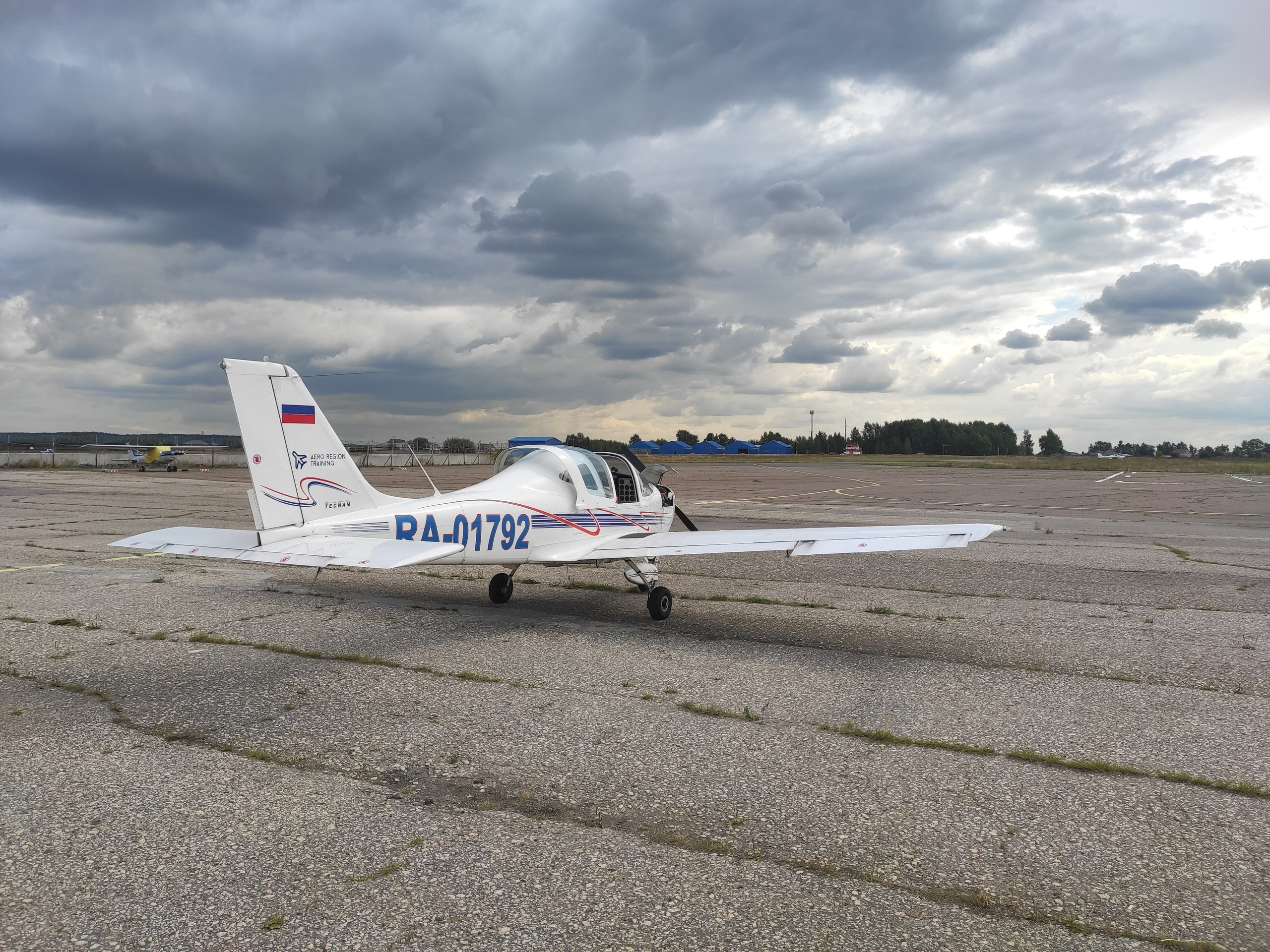 Любимый Tecnam P2002 Sierra