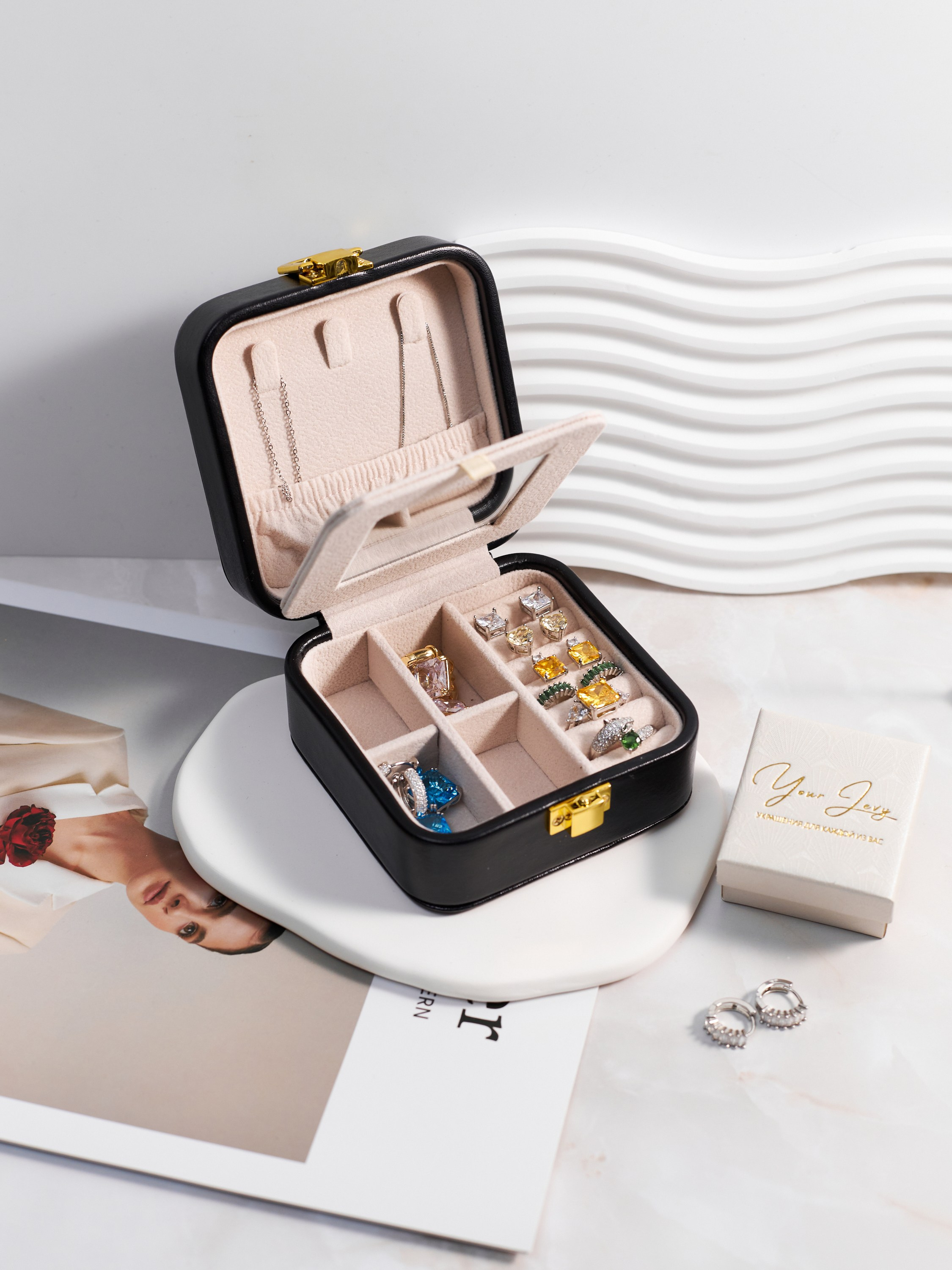 Фотосъемка шкатулок пазлов постеров Екатеринбург подарки Wildberries ВБ Ozon предметка Екб заказать цена. Фотограф Екатеринбург Анастасия Жерновская | Маркетплейсы и нейрофото