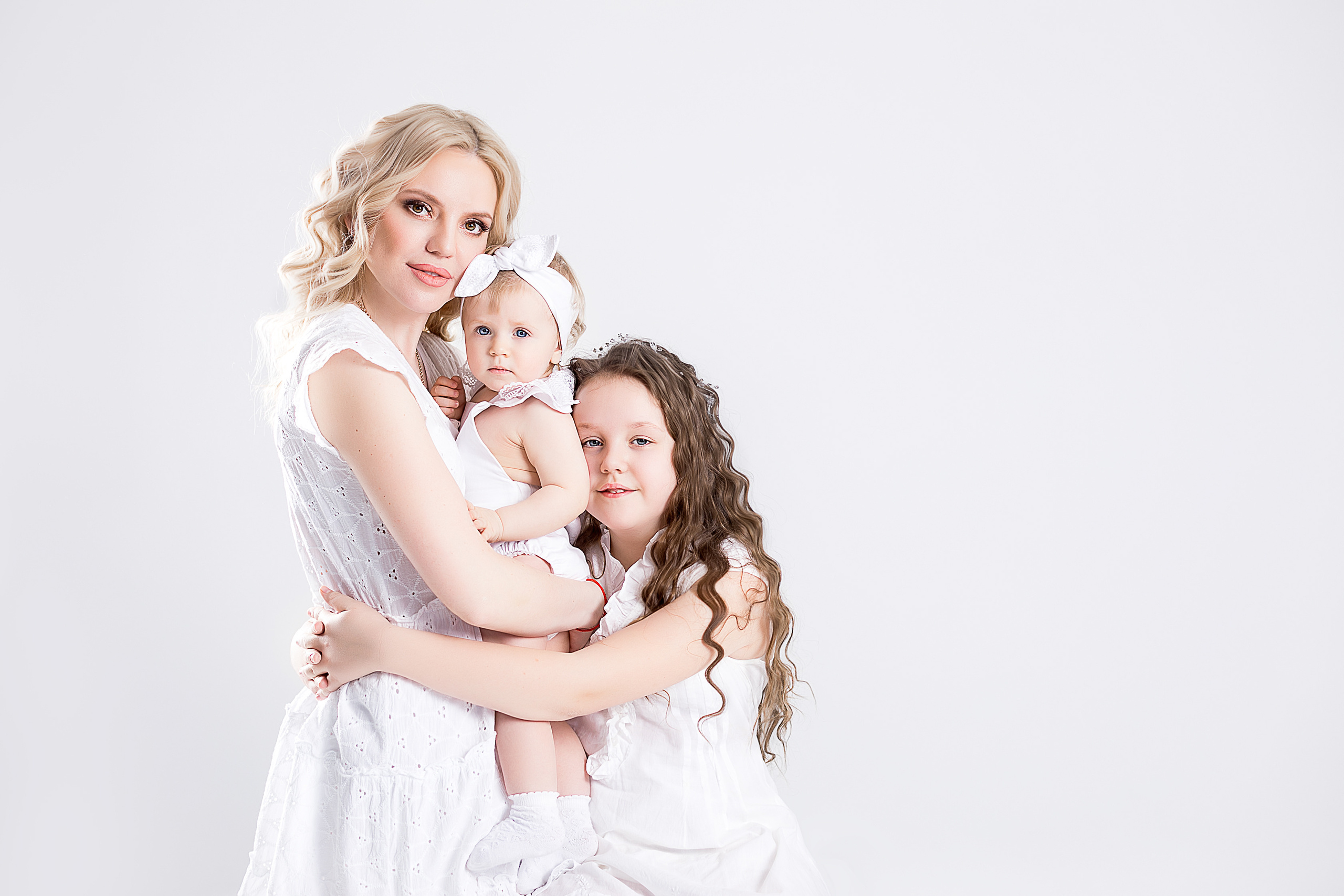 Семейная фотосессия в студии. Детский и семейный фотограф в Стерлитамаке Миронова Юлия