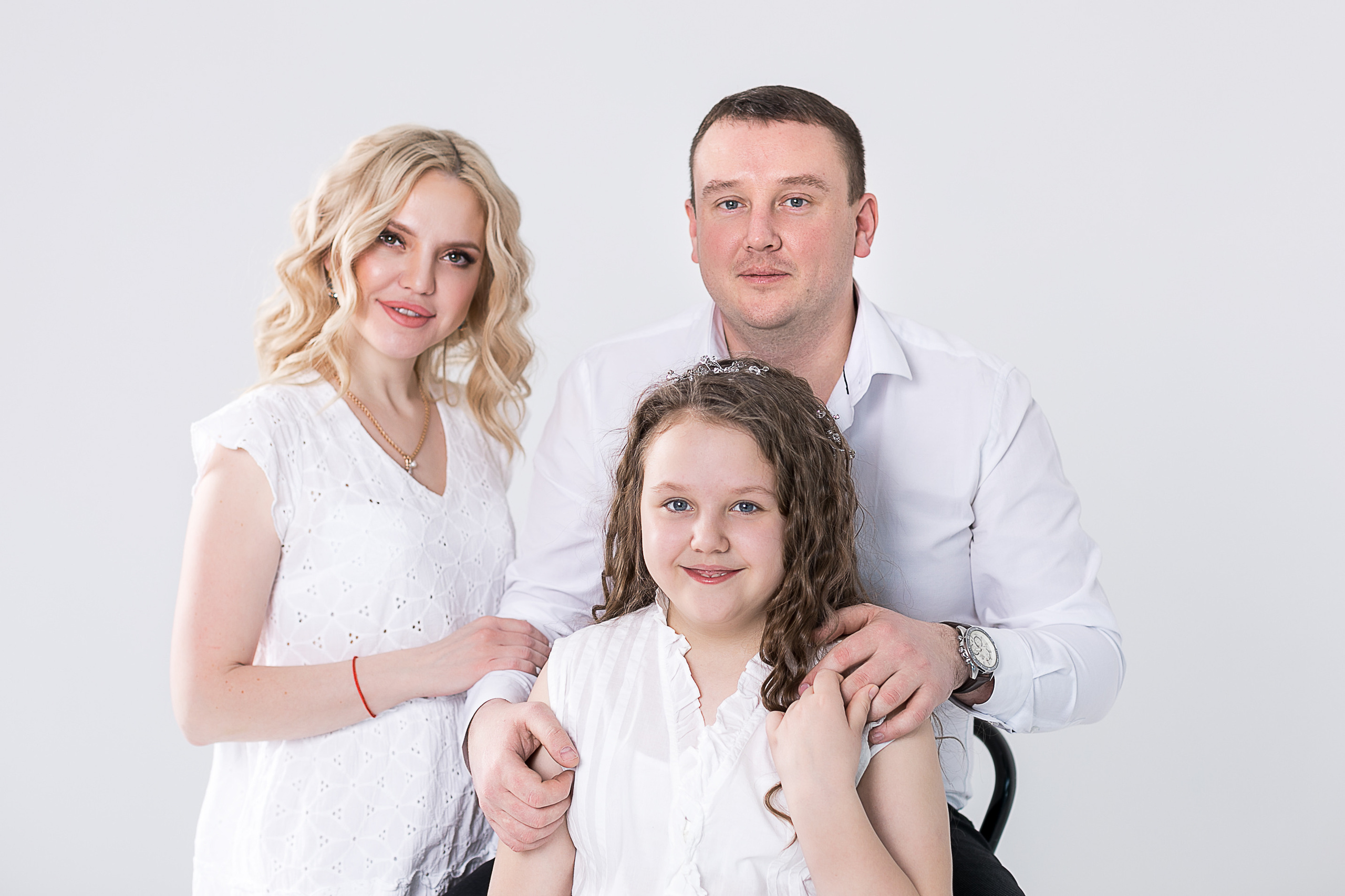 Семейная фотосессия в студии. Детский и семейный фотограф в Стерлитамаке Миронова Юлия