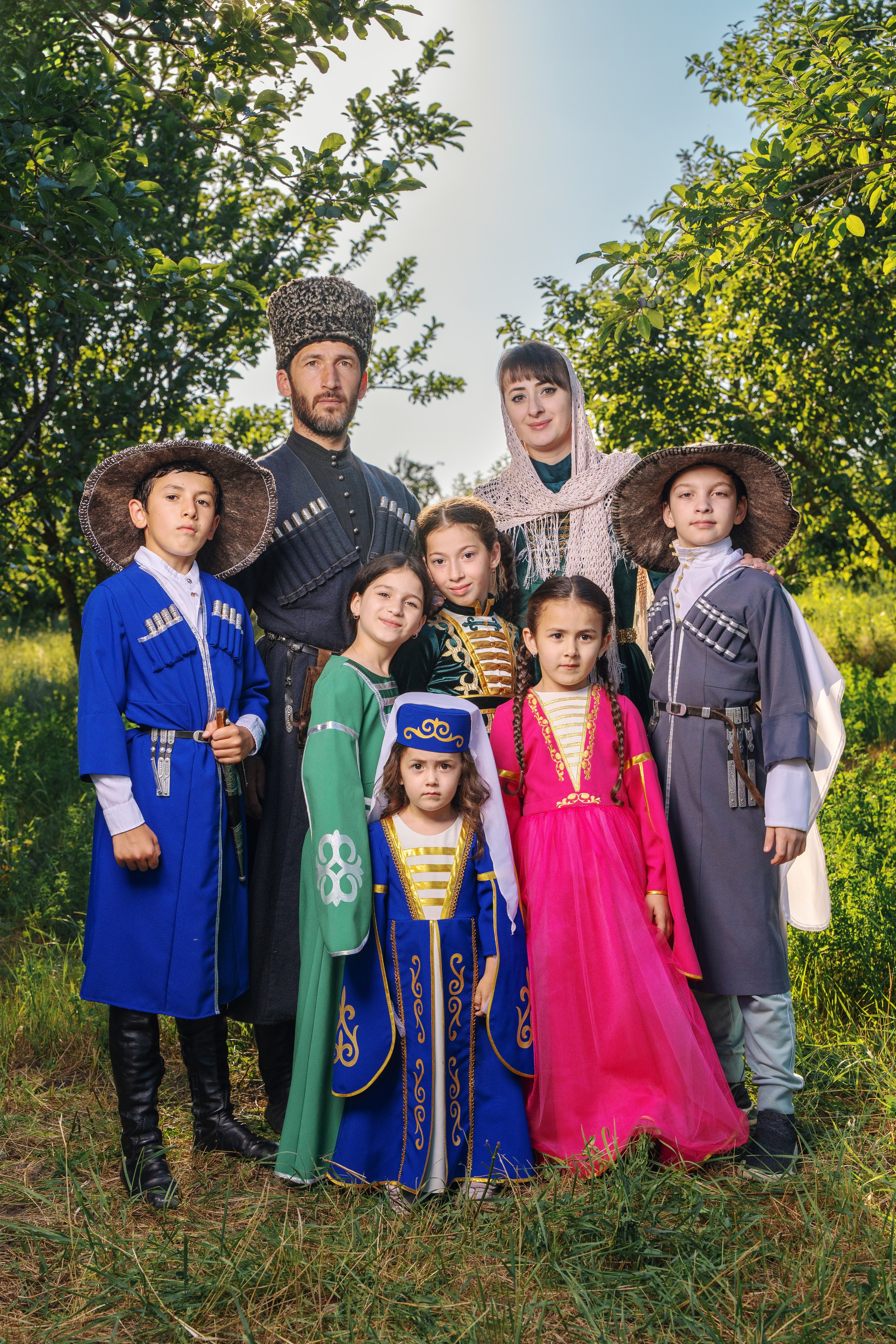 Семья Тхаркаховых. Фотограф Яблоновский. Свадебный фотограф Краснодар. Фотограф Майкоп