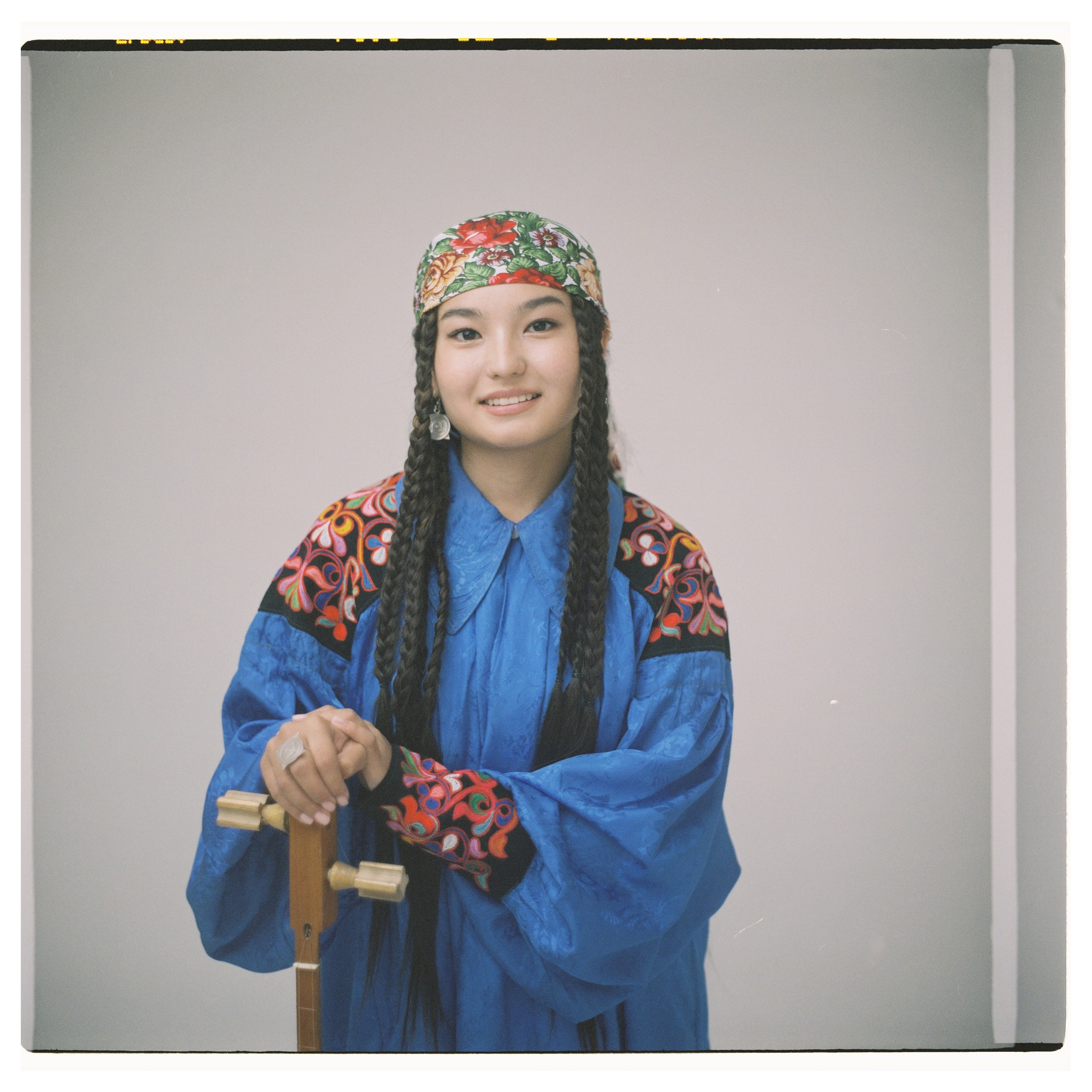 Аима (пленка 120 тип) / Iema (film 120). Фотограф Айдын Седип в Кызыле