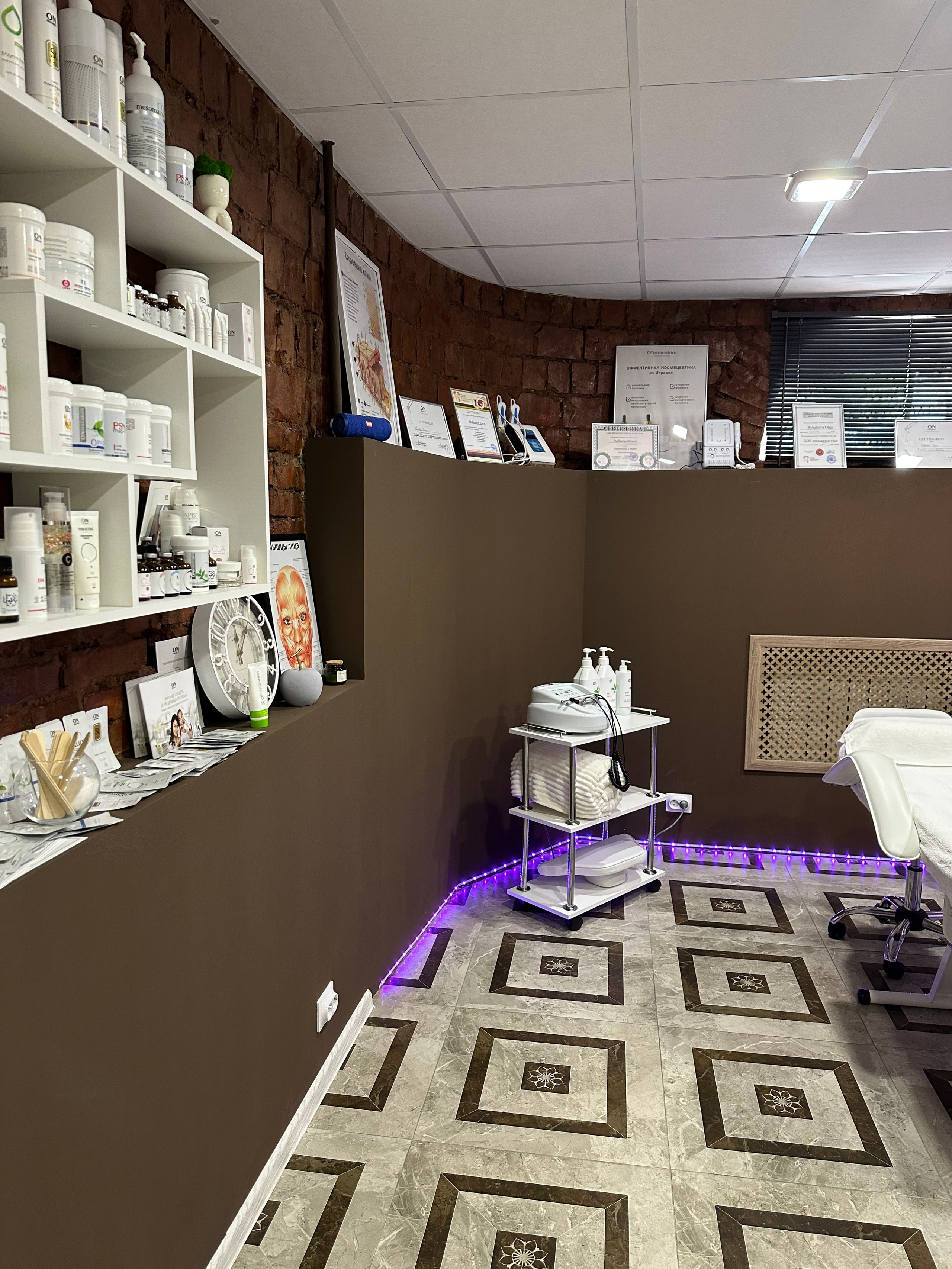 Интерьер. FaceBeauty Studio by Olga Rybakova