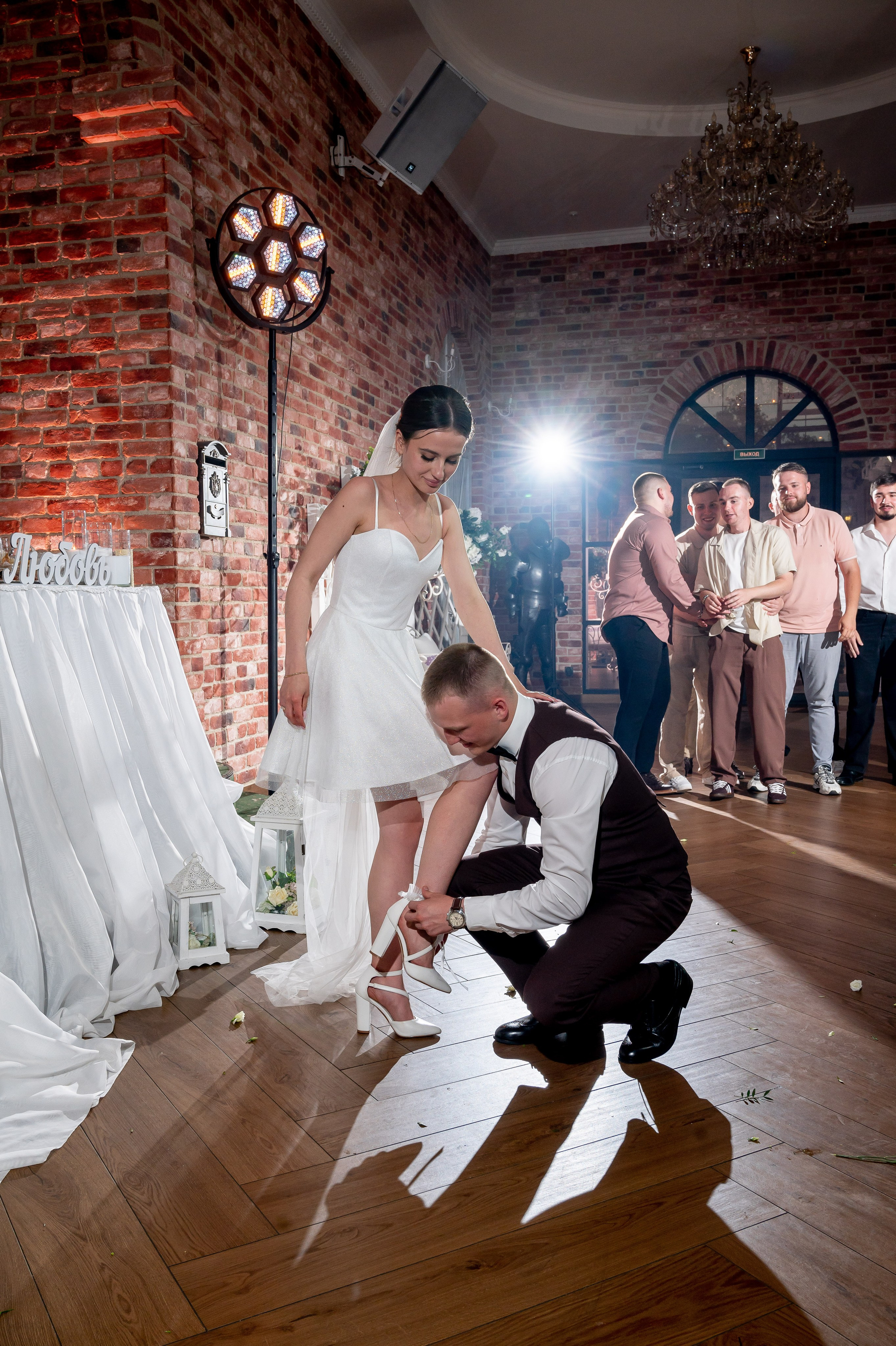 Елизавета и Максим (фотосессия у Дворца Штиглица, набережная Мойки и у Законодательного собрания). Портретный, семейный и свадебный фотограф в Санкт-Петербурге и в Пушкине Ширяев Денис