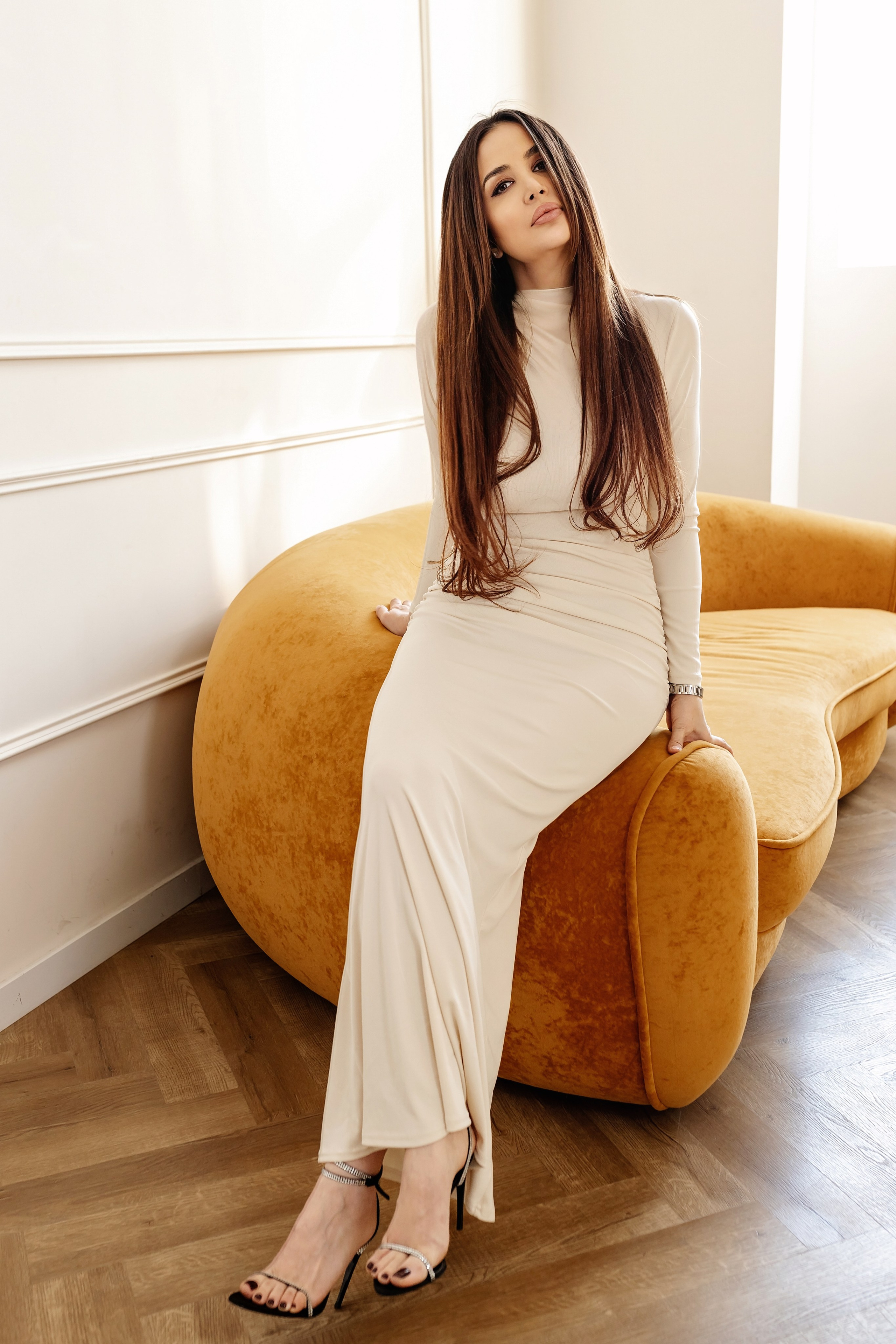 Саида студия. Фотограф в Москве Ксения Мокрушина | Brand & Women photographer