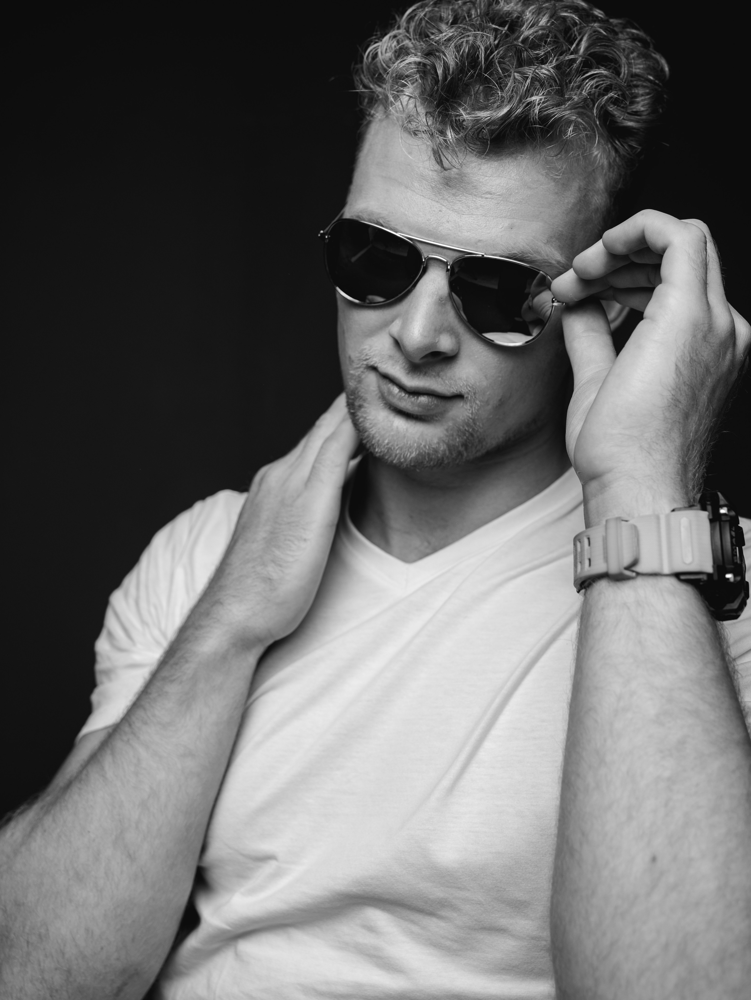 Никита. Фотосессия в Спб в студии, фотограф Панютина Марина