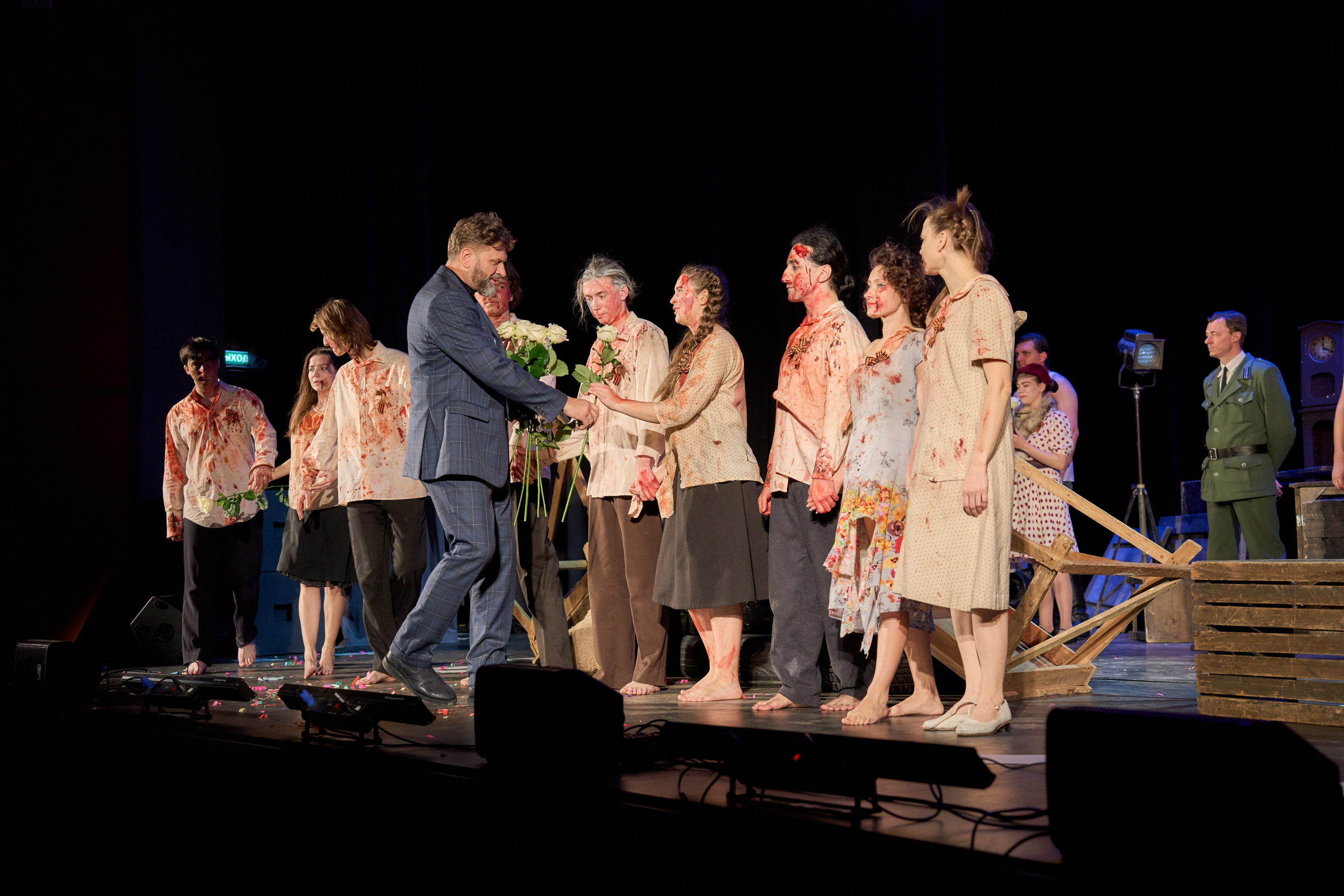 Спектакль Молодая Гвардия. Свадебный фотограф и видеооператор Андрей Любовинин