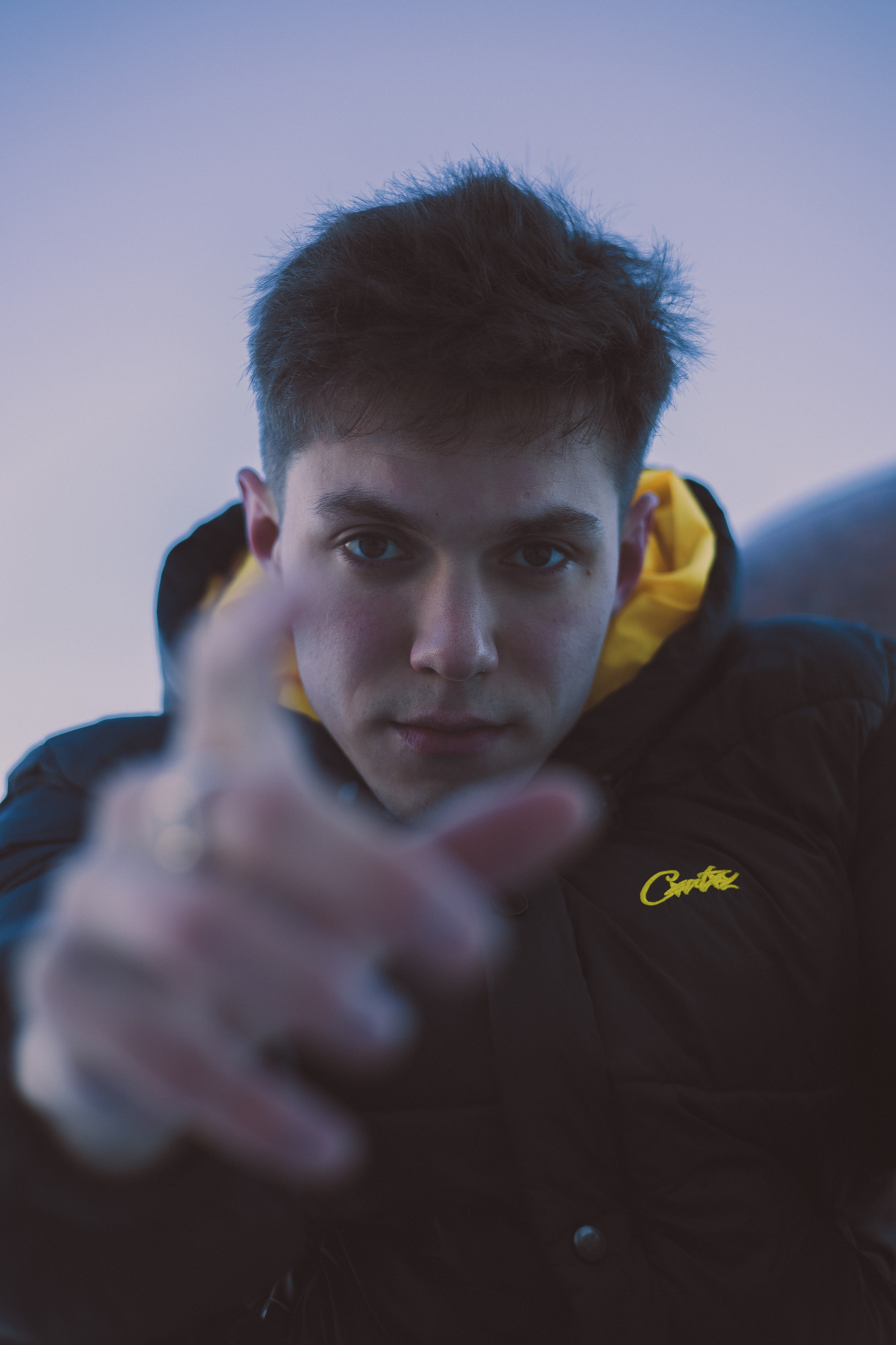 Михаил. Фотограф Julia Milton | Портреты, съемки для маркетплейсов, лавстори, съёмка беременности в Санкт-Петербурге. Обучение фотографии в Спб очно