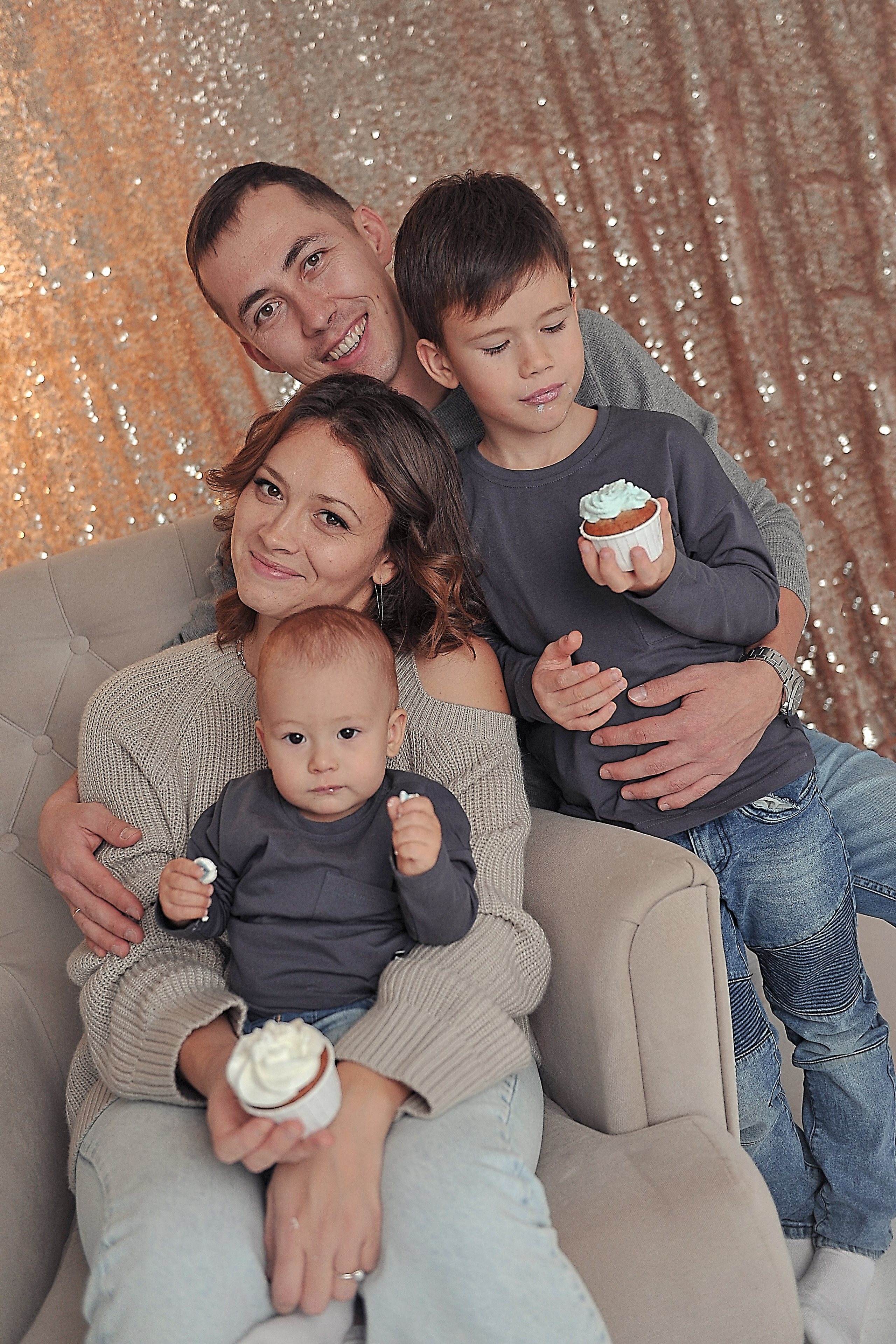 Семейные фотосессии в Ижевске. Детский, семейный фотограф в Ижевске и Москве Аксинья Лысенкова ADEN