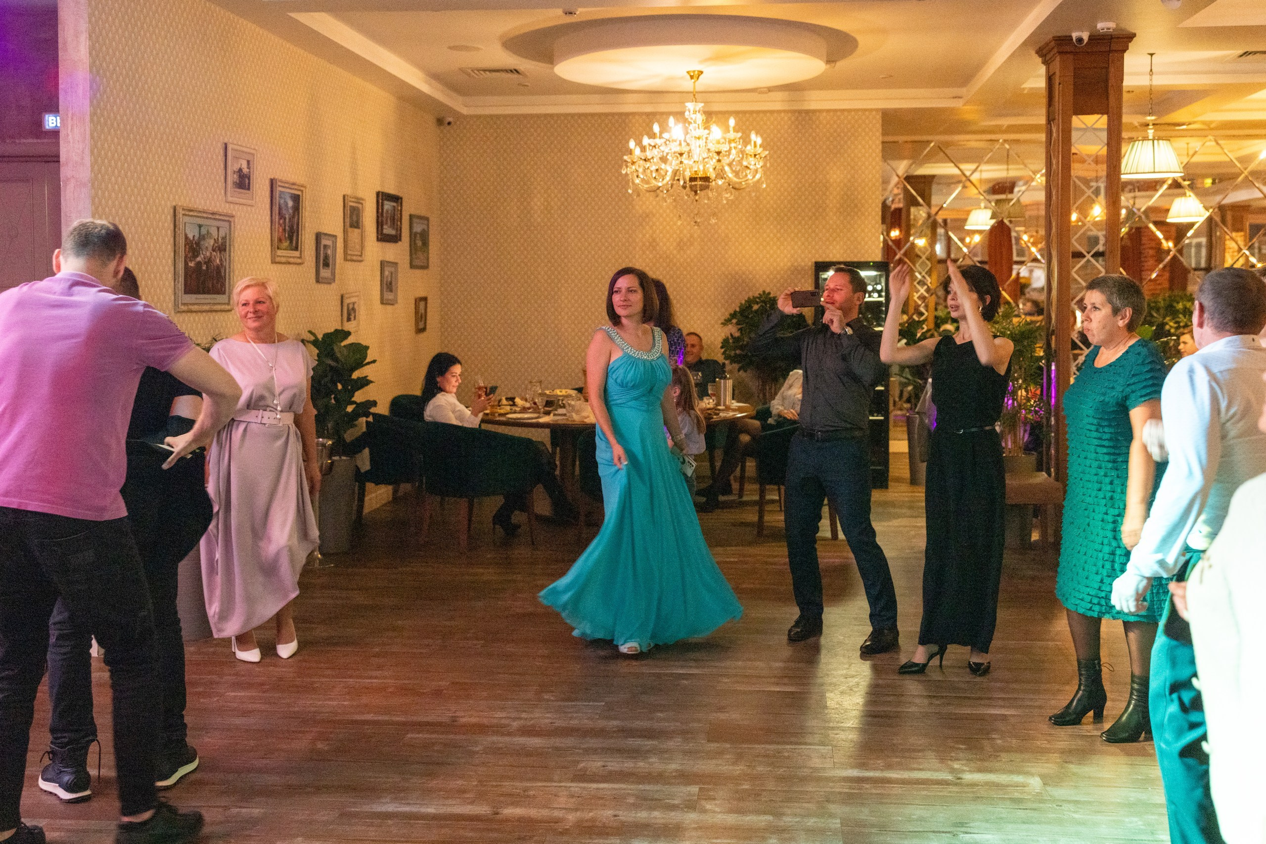 Юбилей в ресторане Тбилиси. Фотограф в Туле Крупский АнДРей. Фотостудия «КАДР71» в Туле