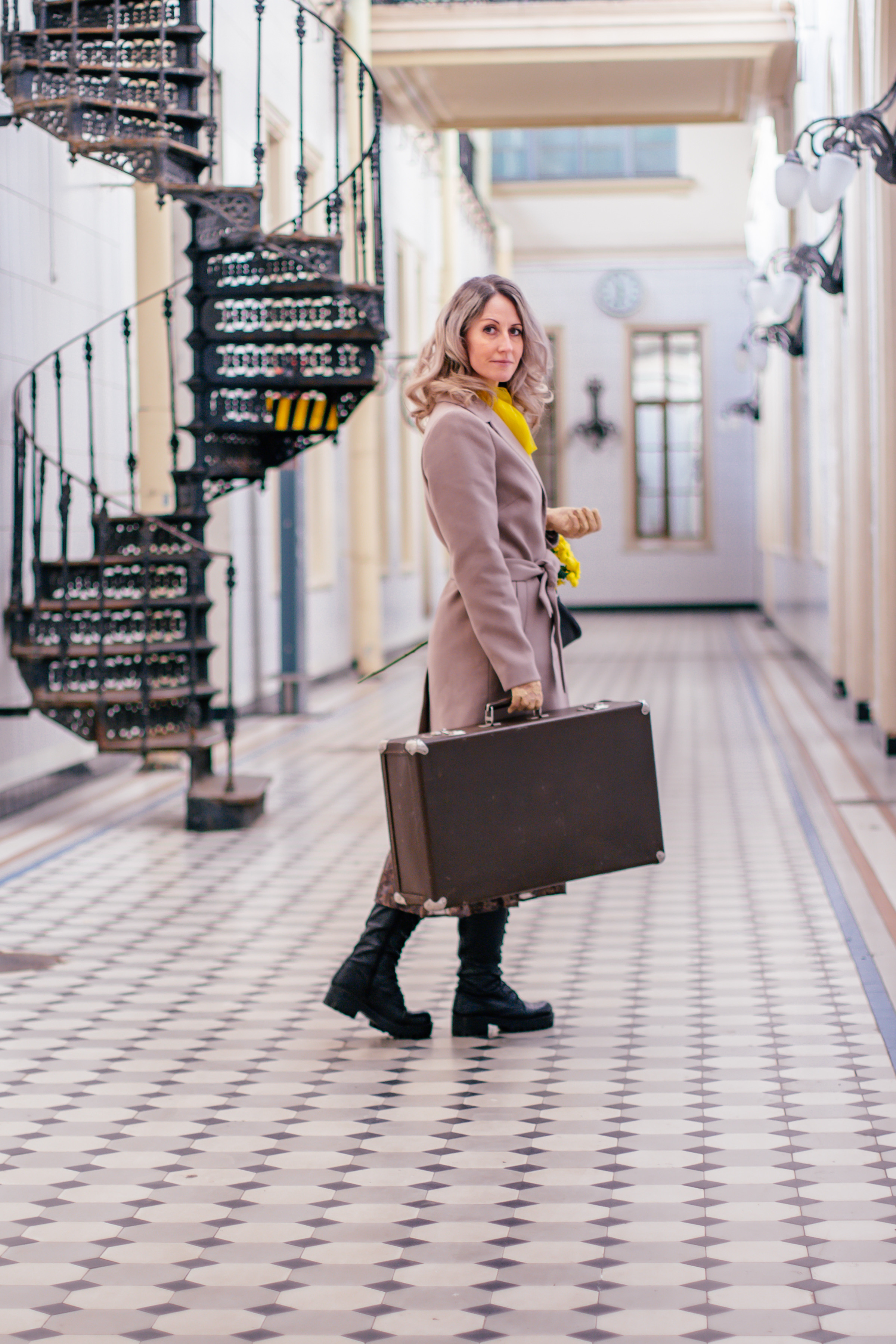 «В новую жизнь» На Витебском вокзале. Детский и семейный фотограф Афанасьева Ольга. Санкт-Петербург