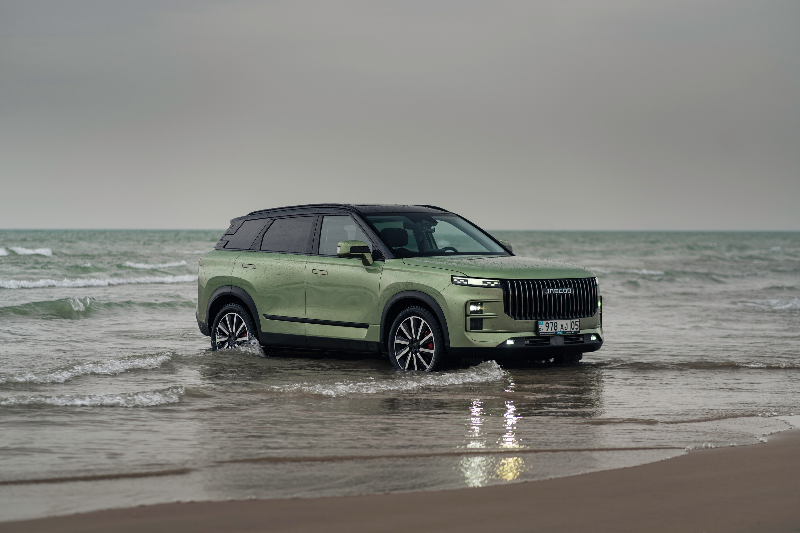 Jaecoo J7. Чен Станислав | Автомобильный фотограф | Алматы, Казахстан